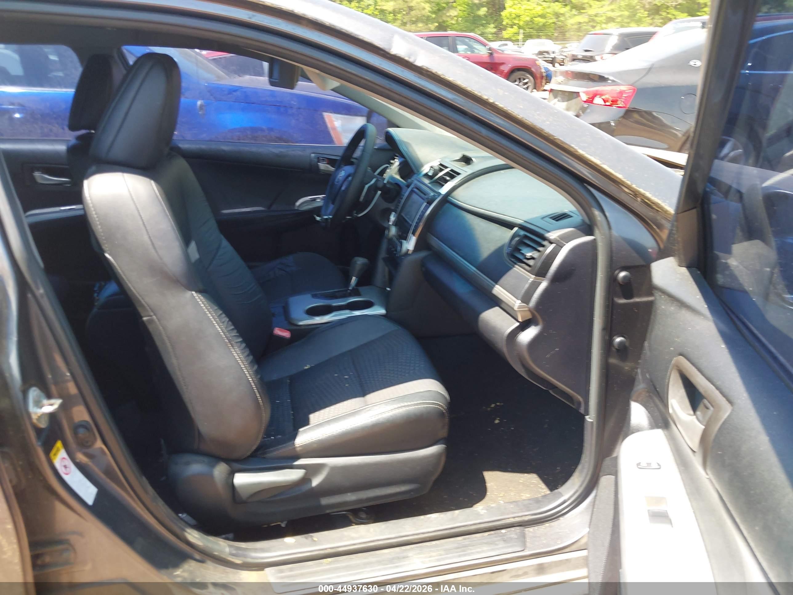 TOYOTA CAMRY image 5