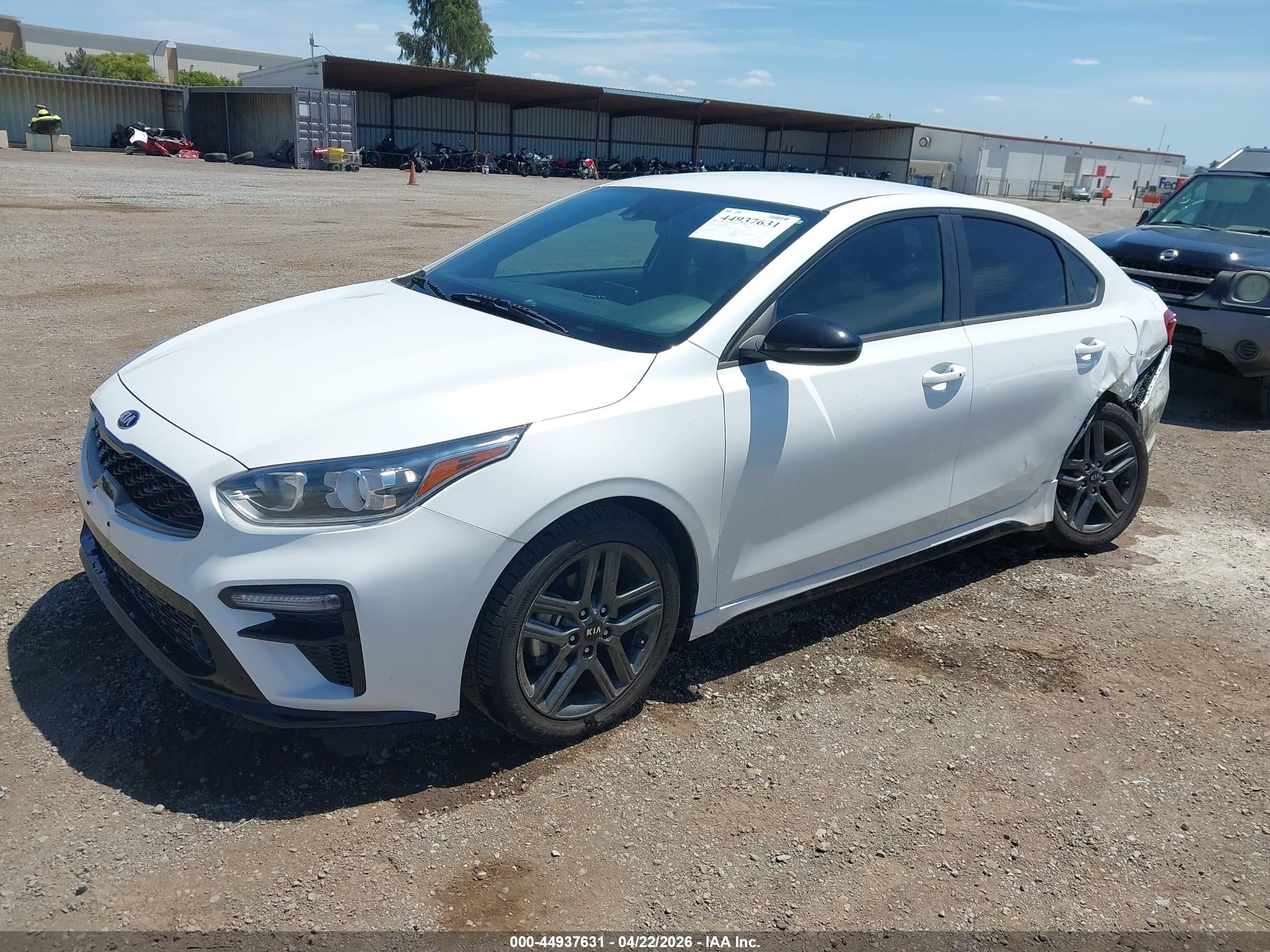 KIA FORTE image 2