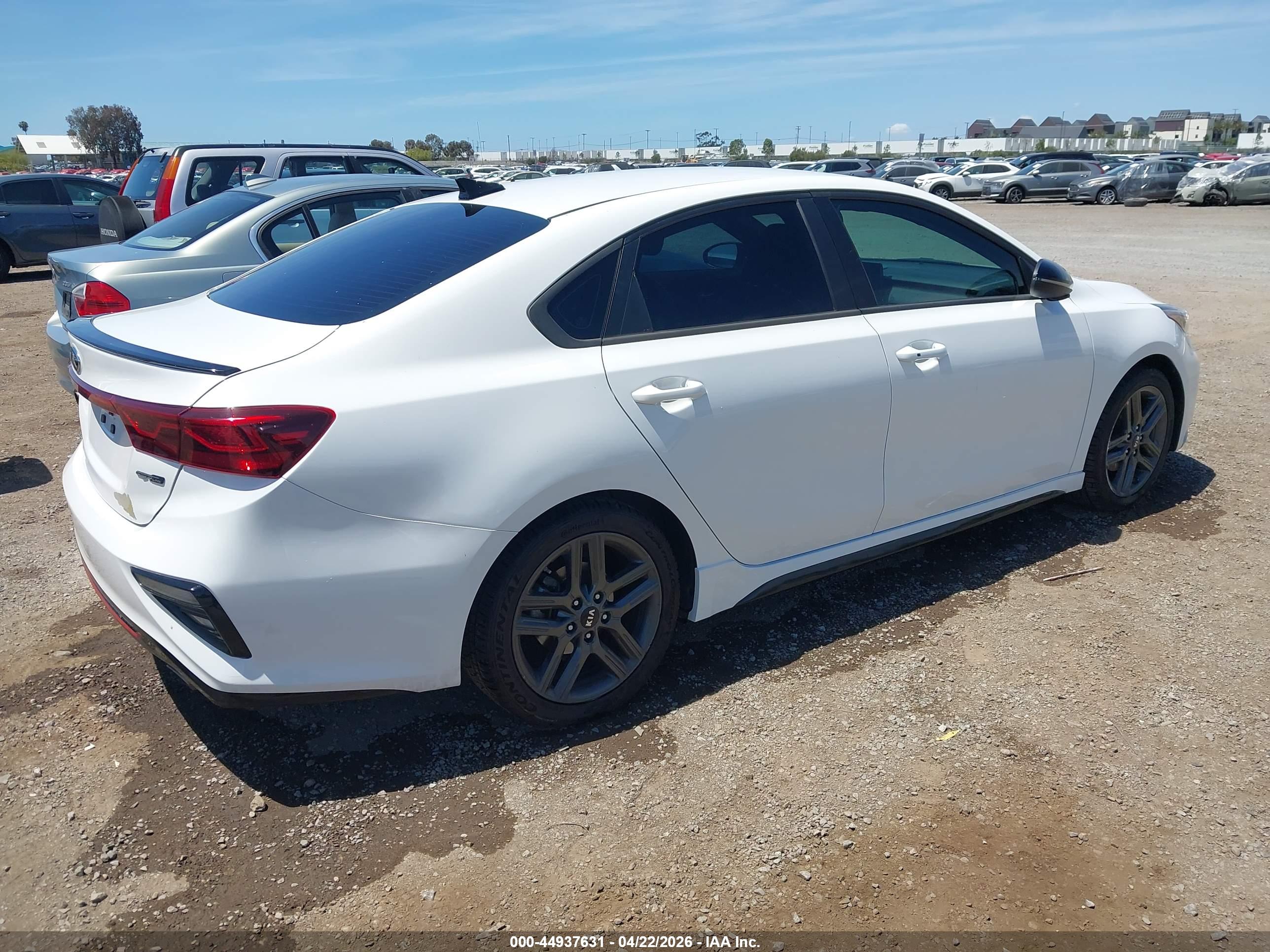 KIA FORTE image 4