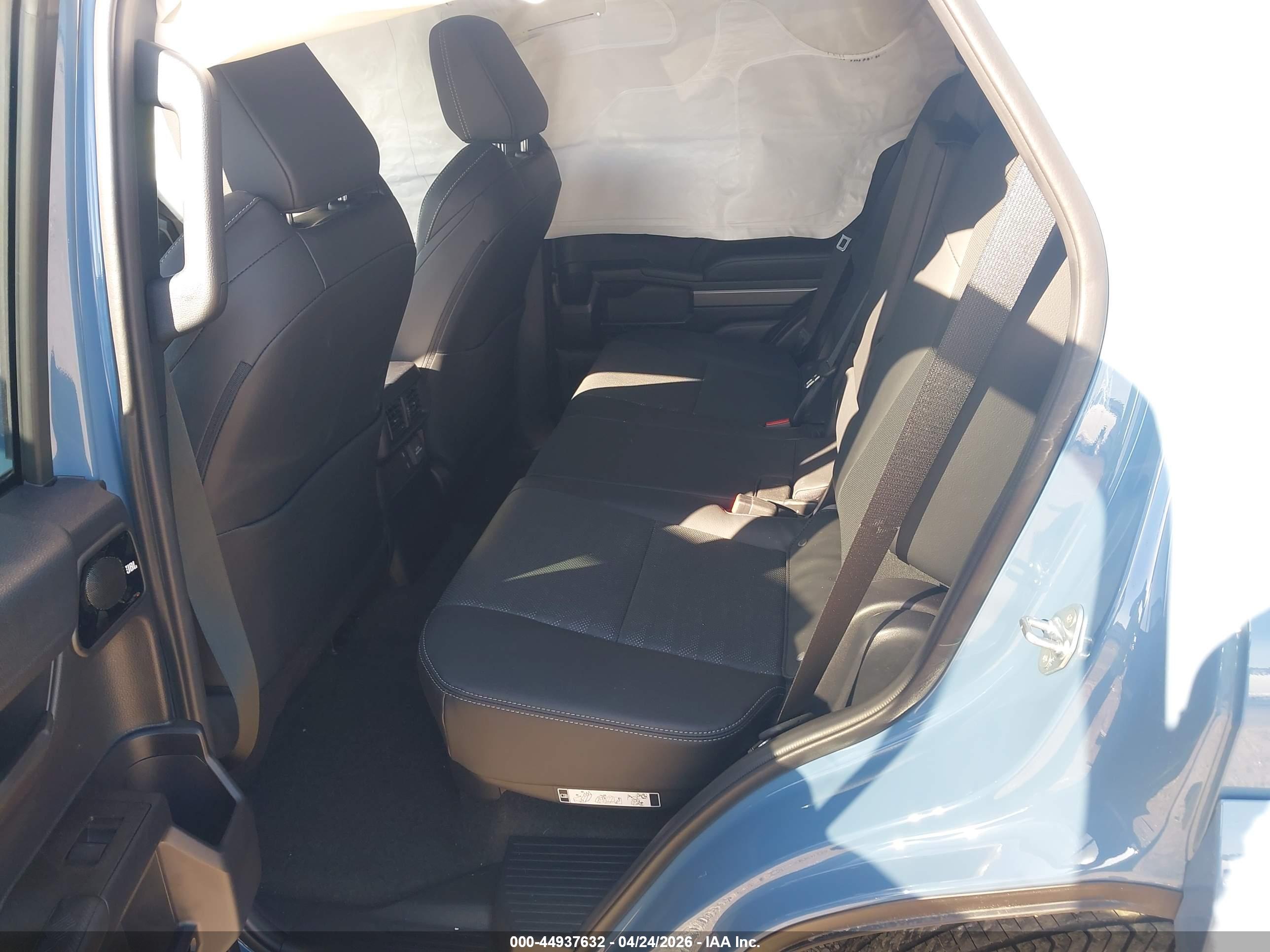 TOYOTA 4RUNNER image 8