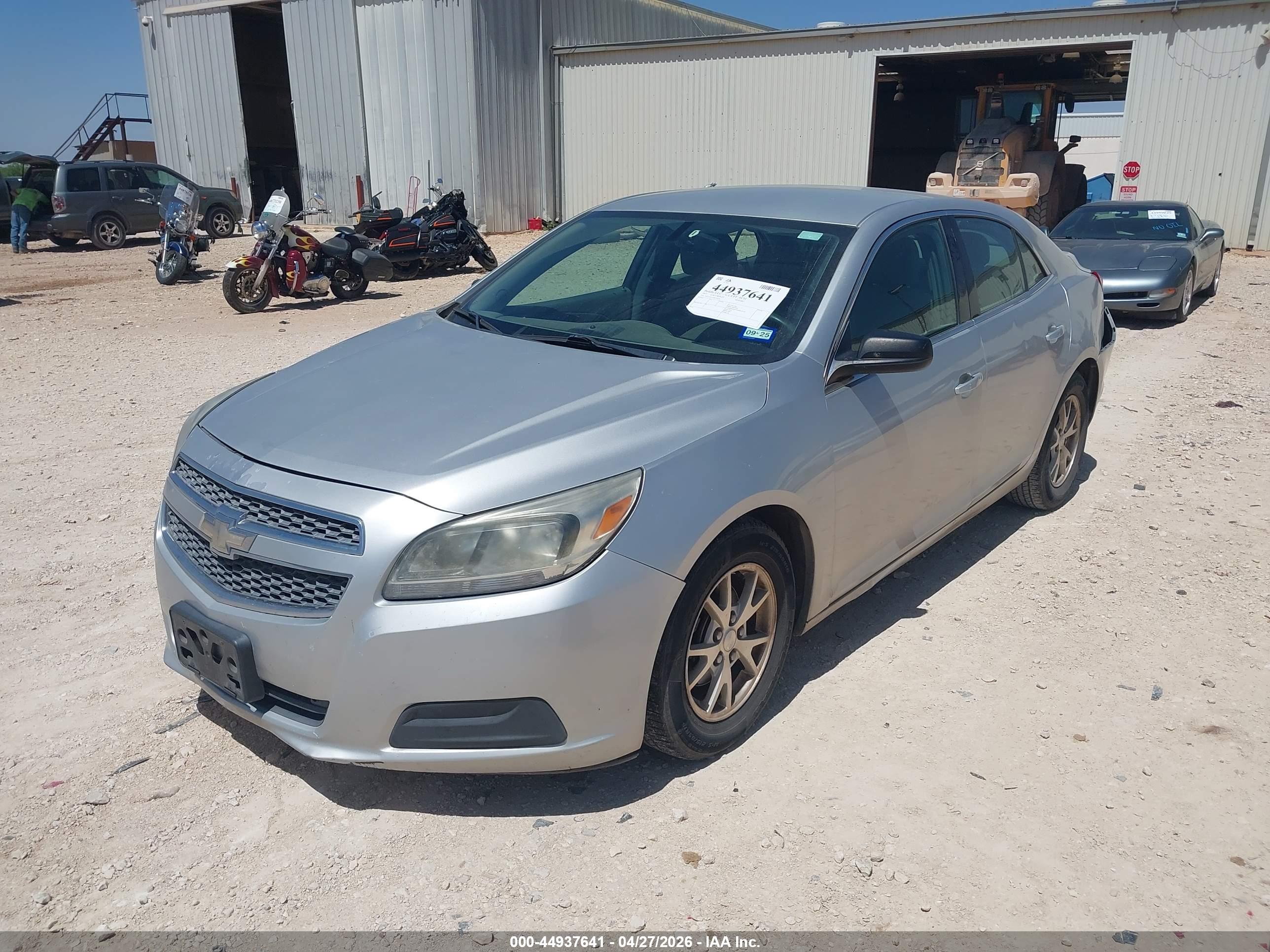 CHEVROLET MALIBU image 2