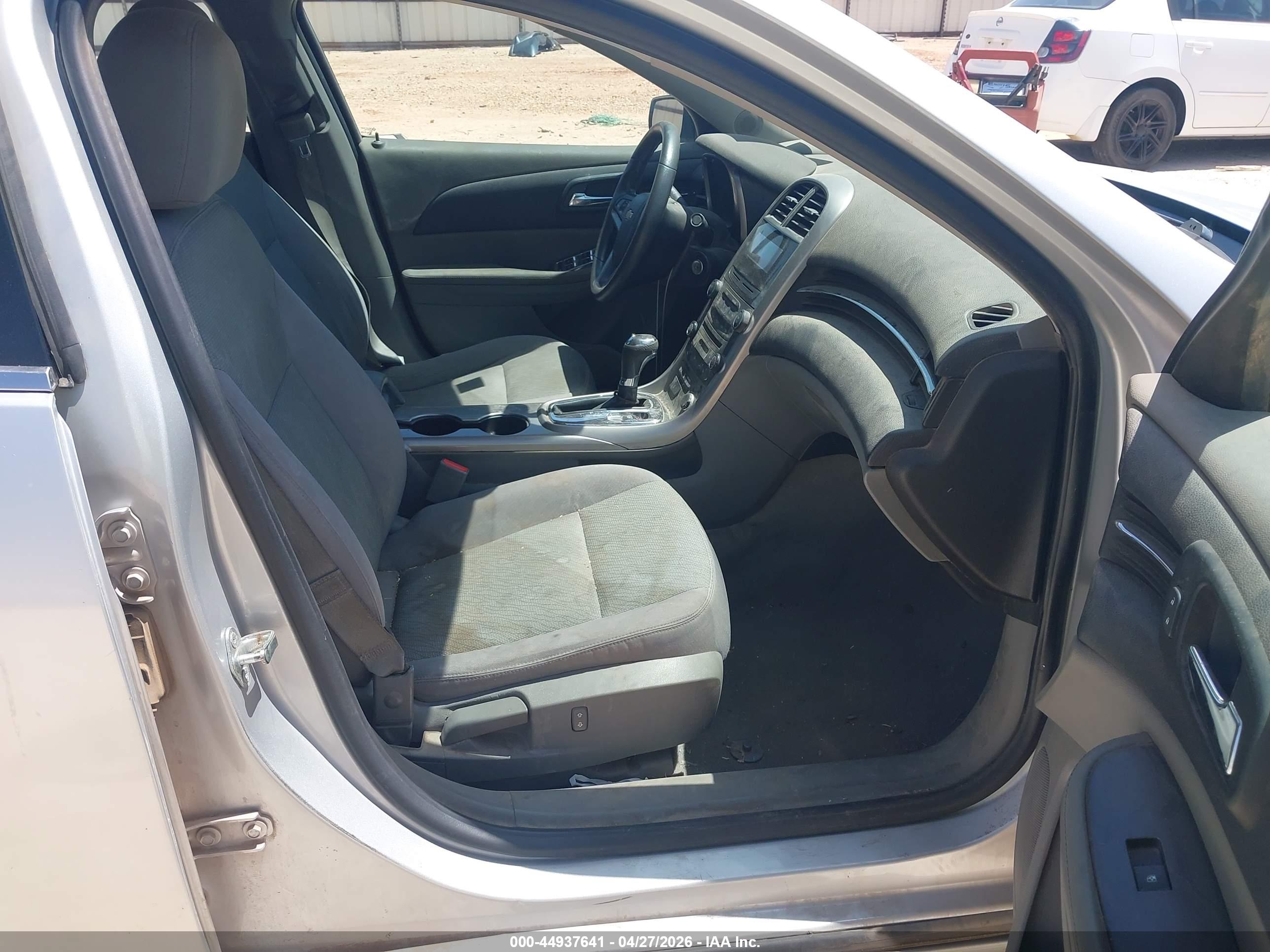 CHEVROLET MALIBU image 5