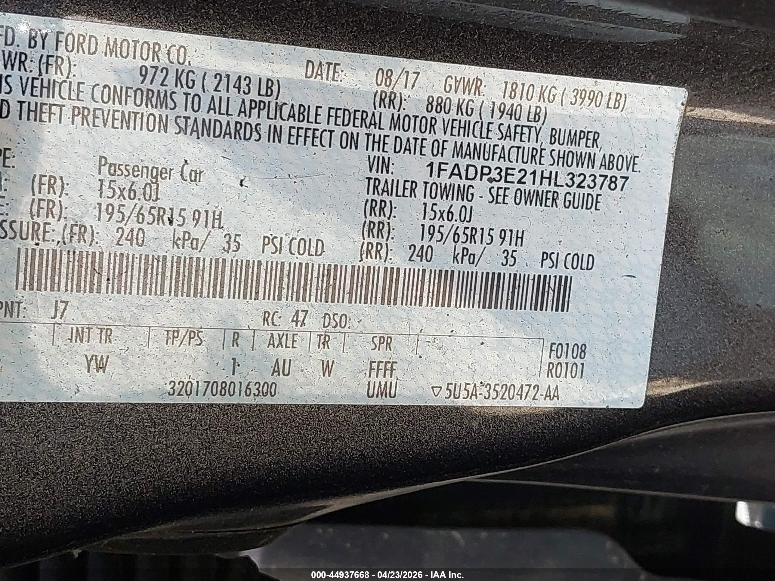 FORD FOCUS image 9