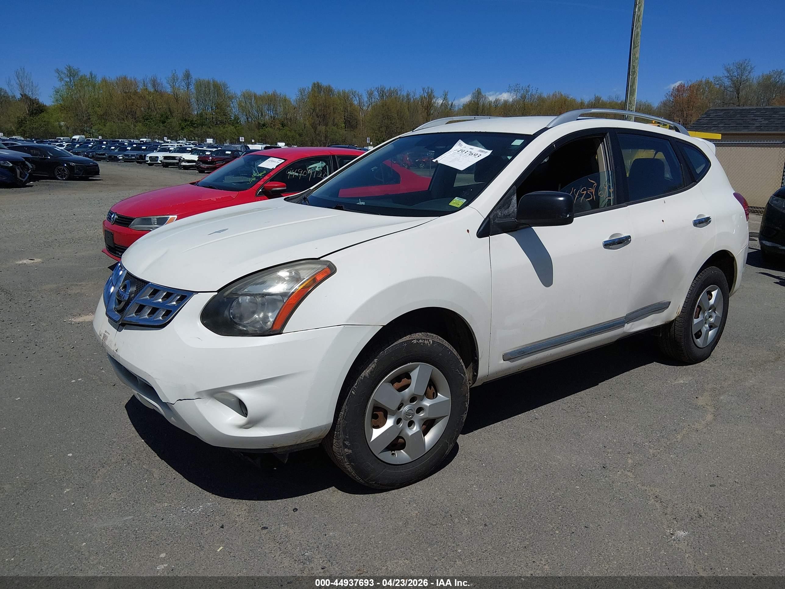 NISSAN ROGUE image 2
