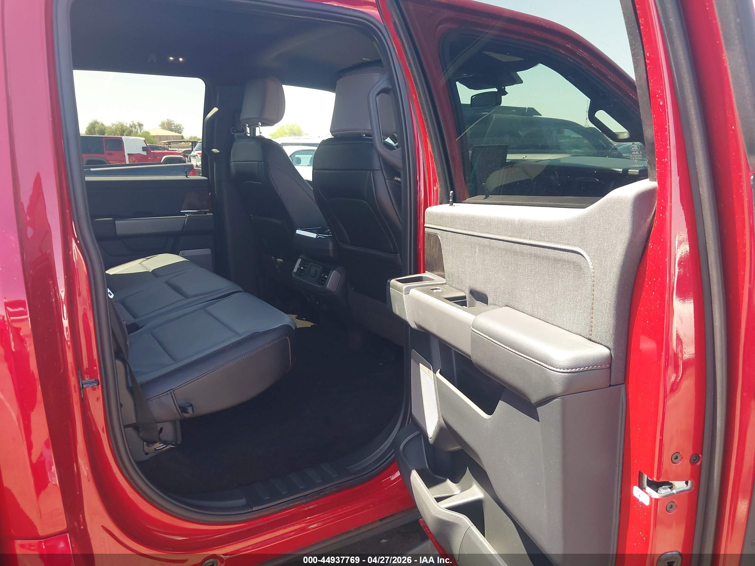 FORD F-150 image 8