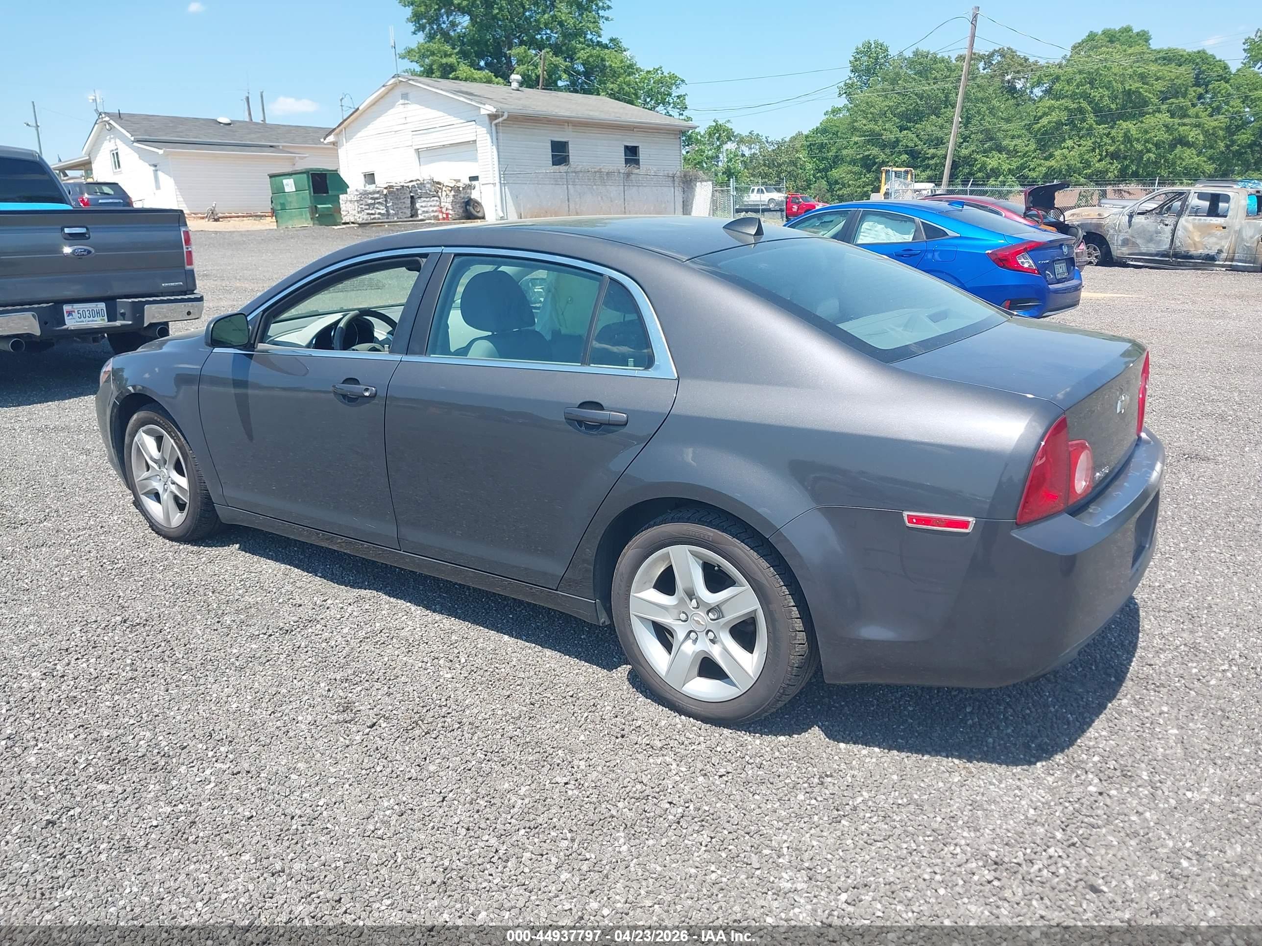 CHEVROLET MALIBU image 3