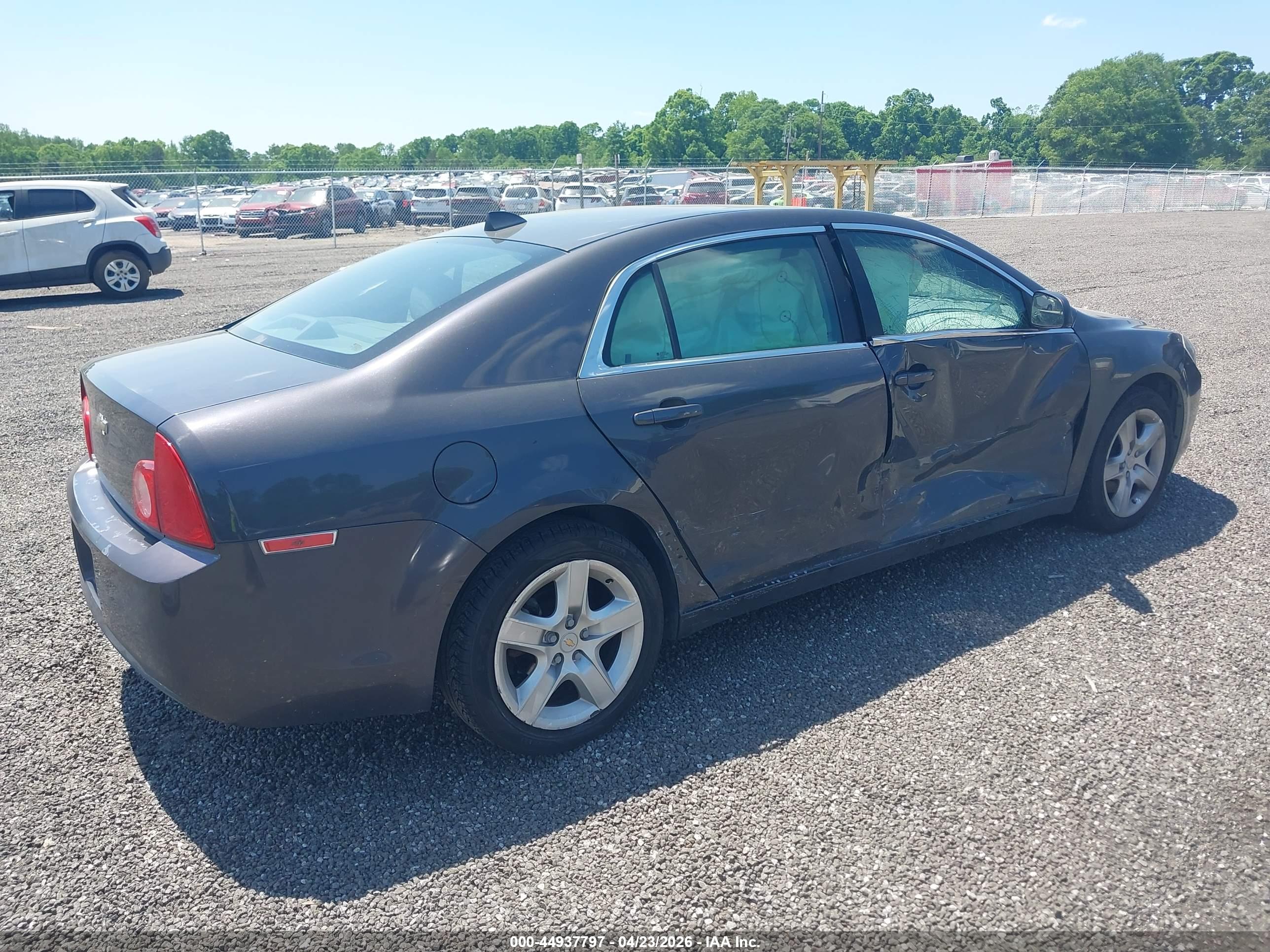 CHEVROLET MALIBU image 4