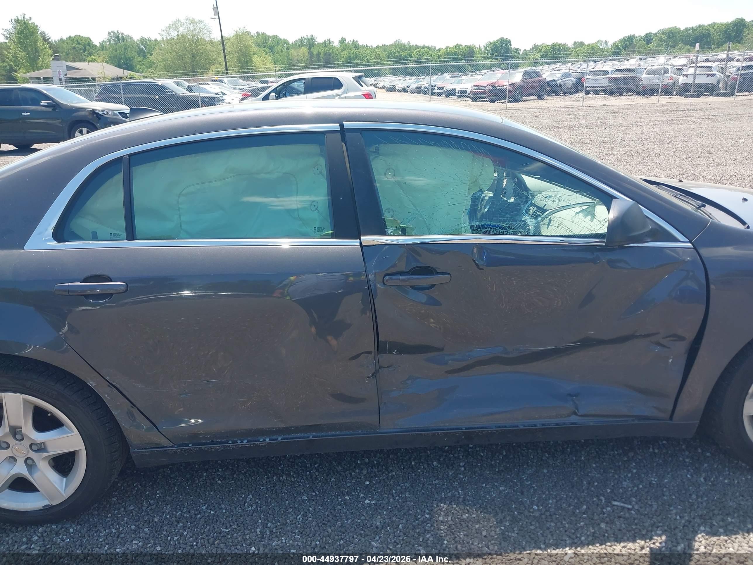 CHEVROLET MALIBU image 6