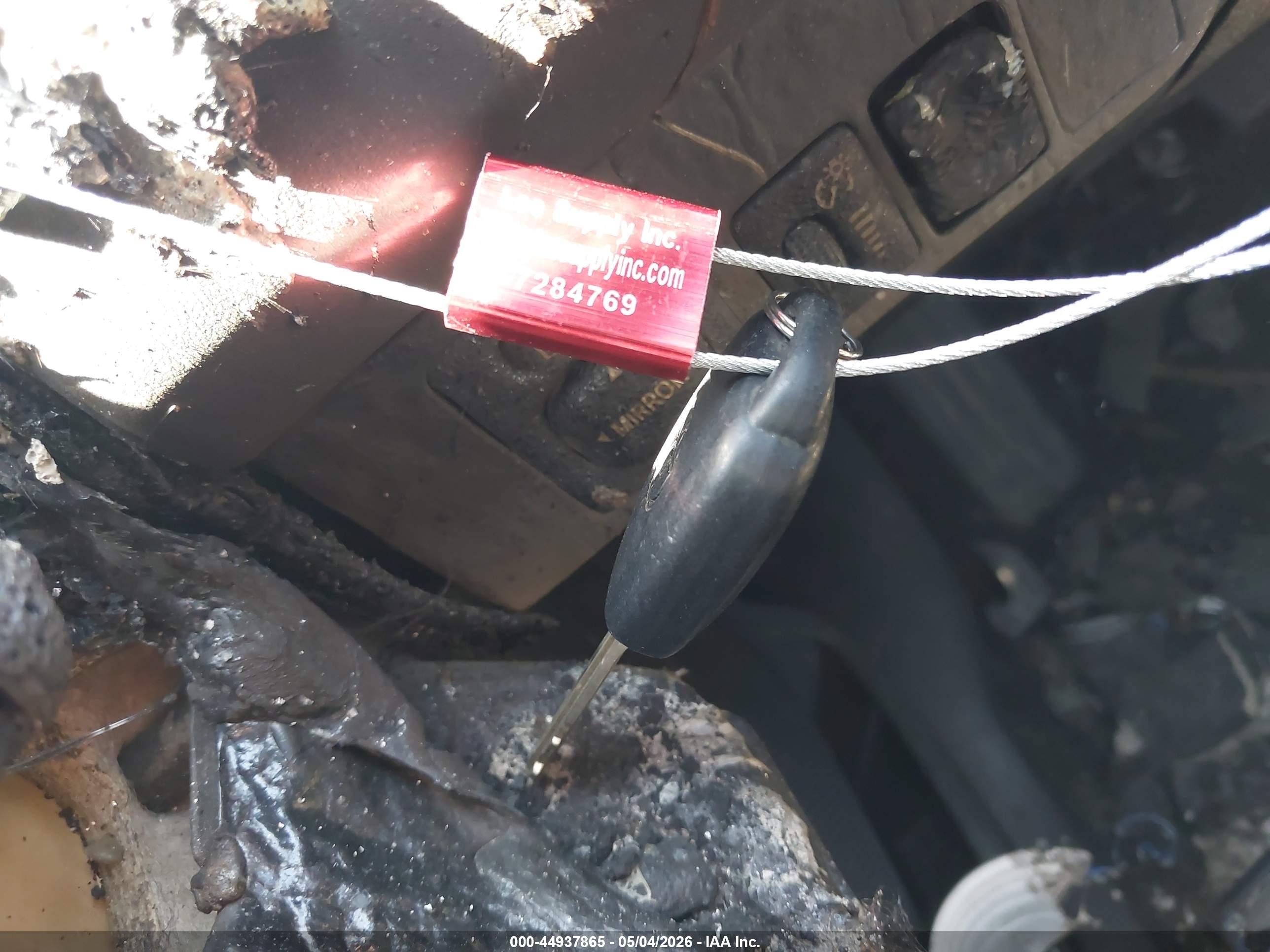 TOYOTA RAV4 image 11