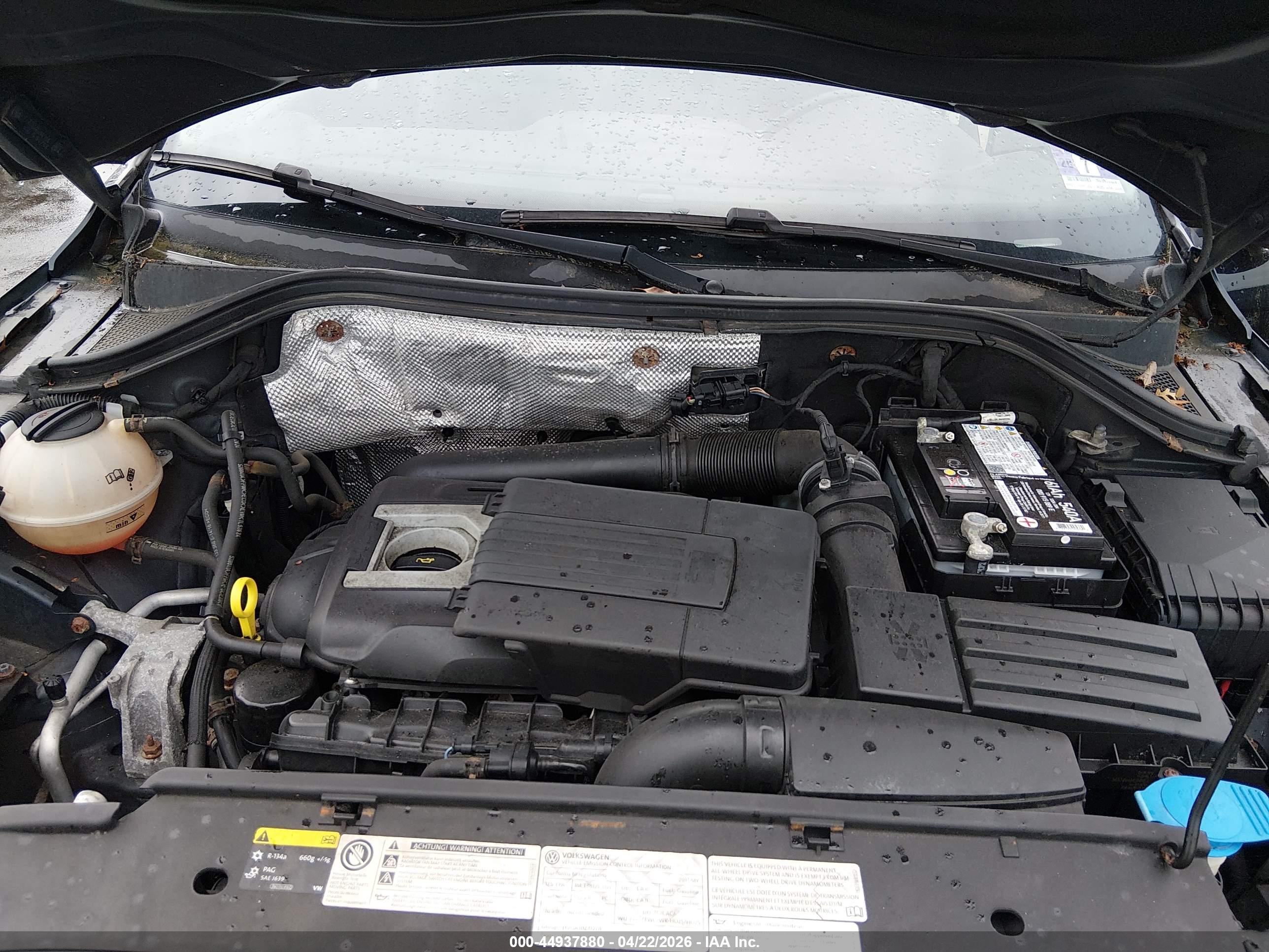 VOLKSWAGEN TIGUAN image 10
