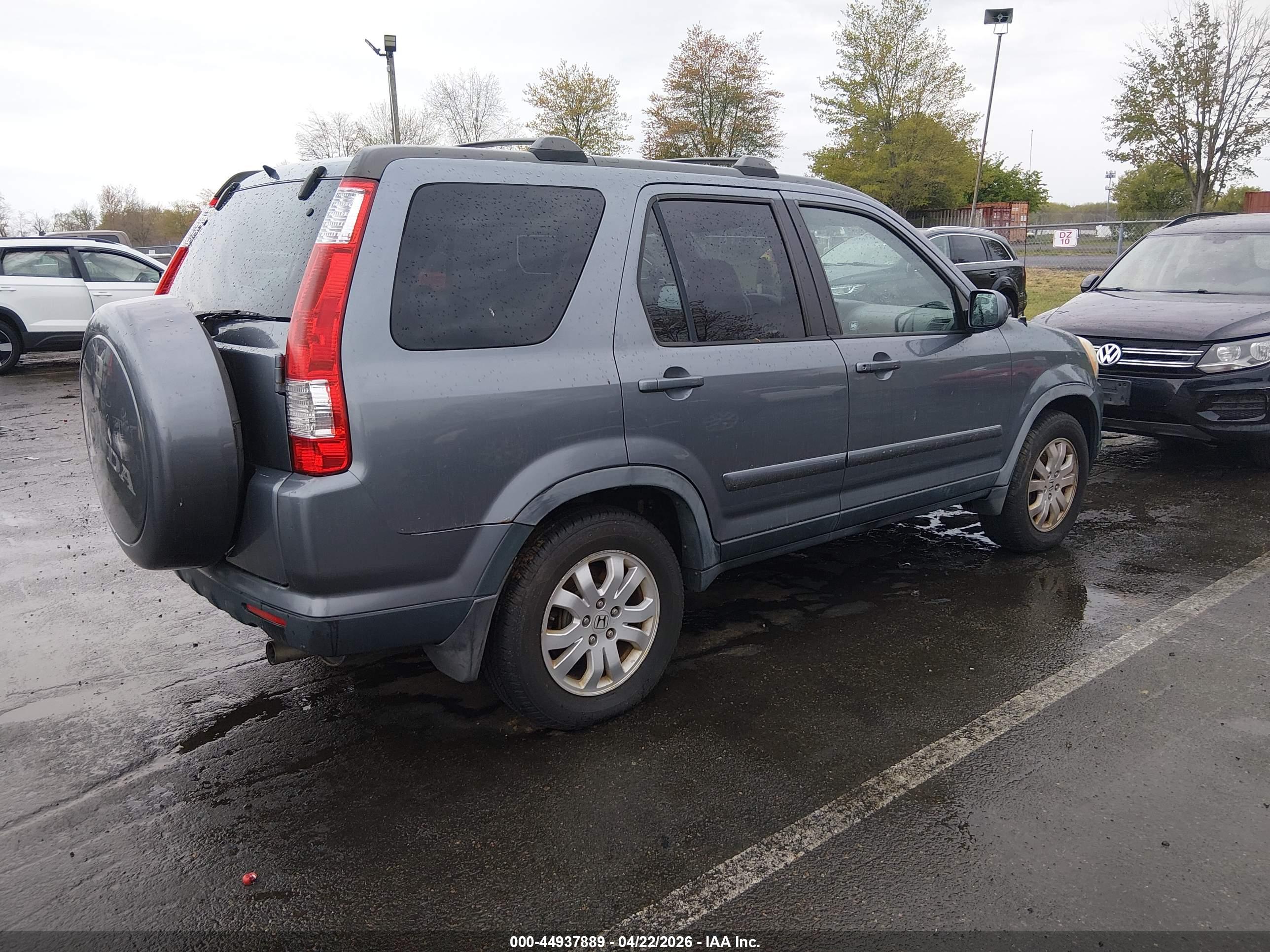 HONDA CR-V image 4