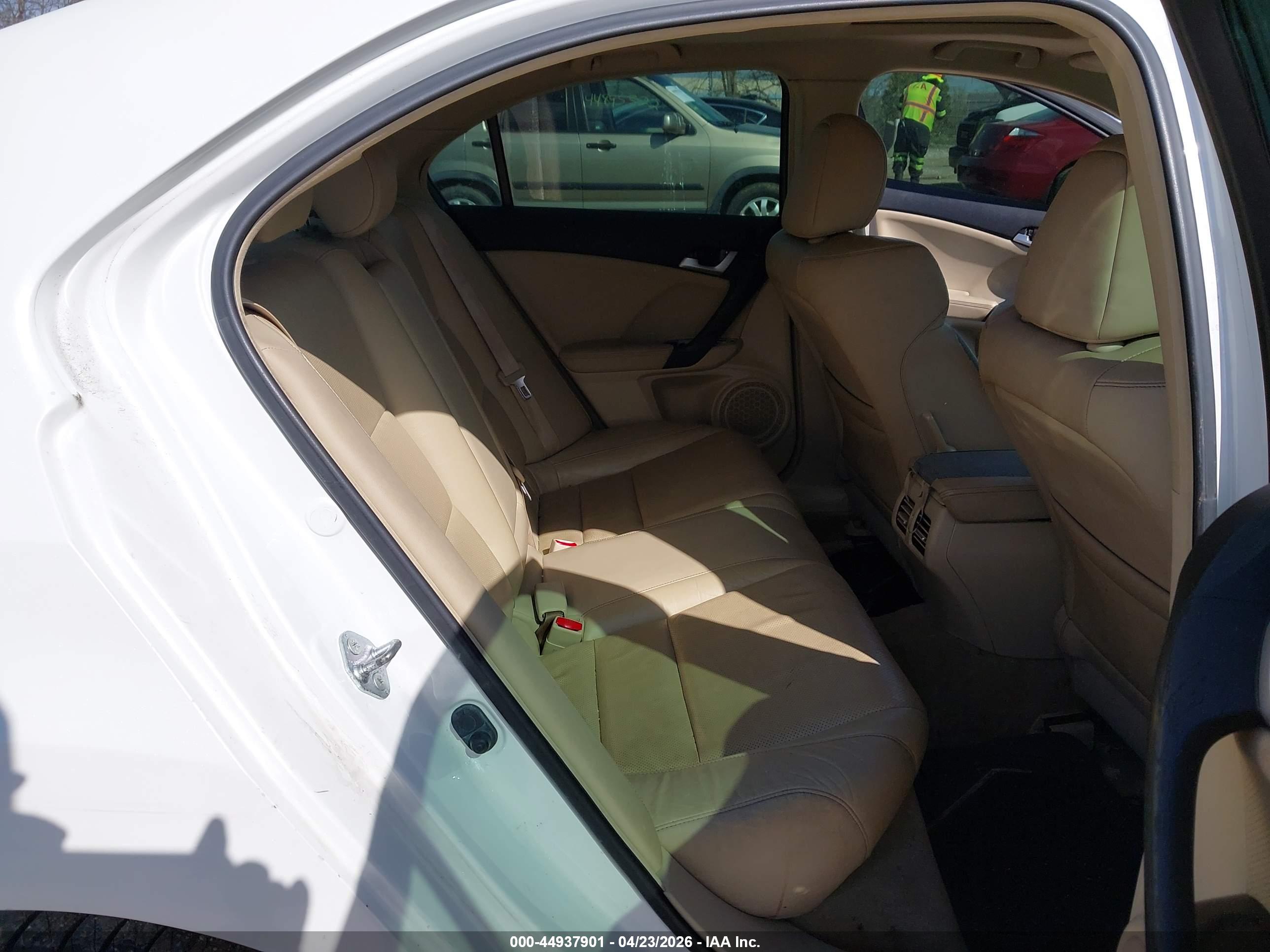 ACURA TSX image 8