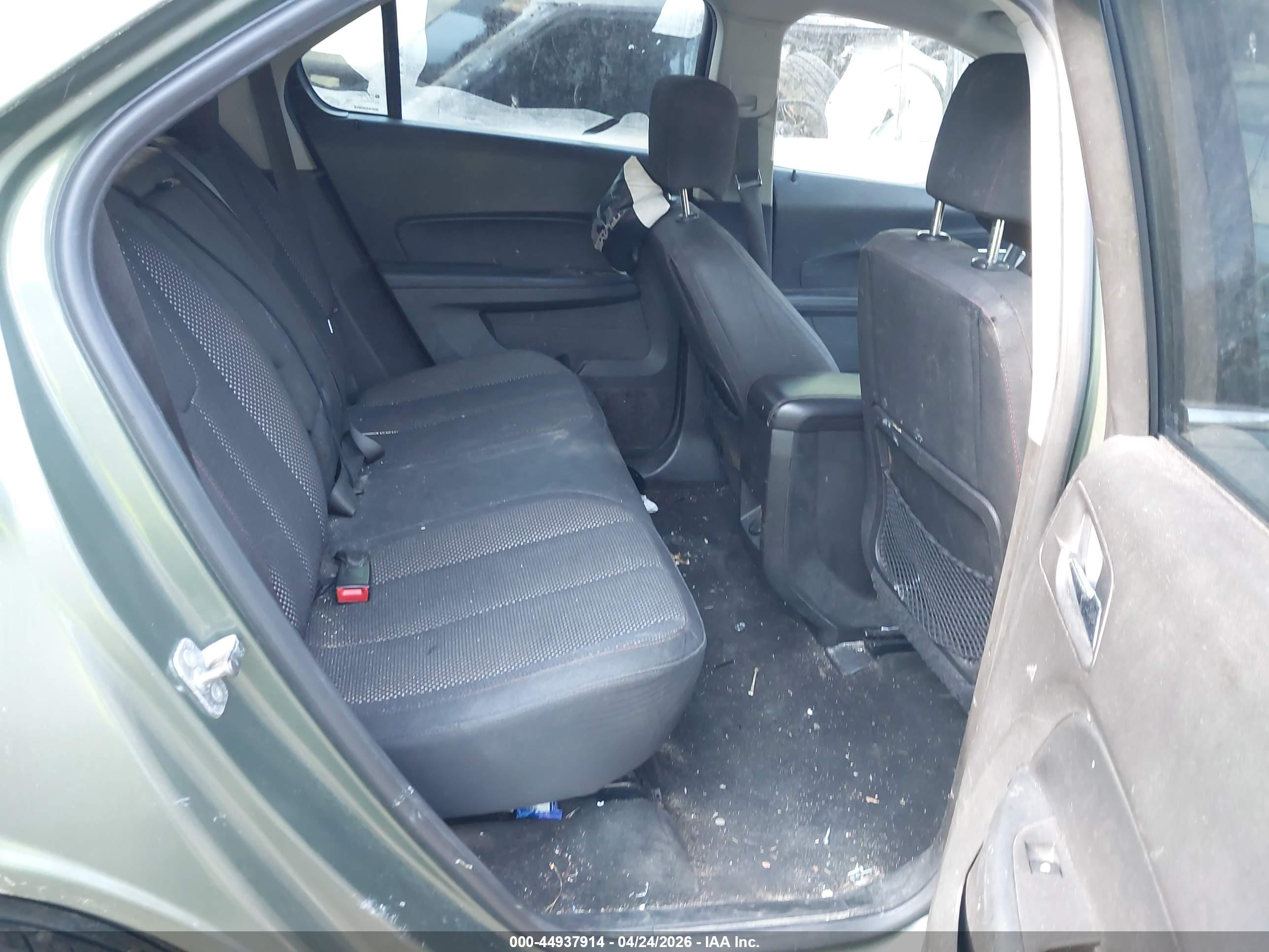 CHEVROLET EQUINOX image 8