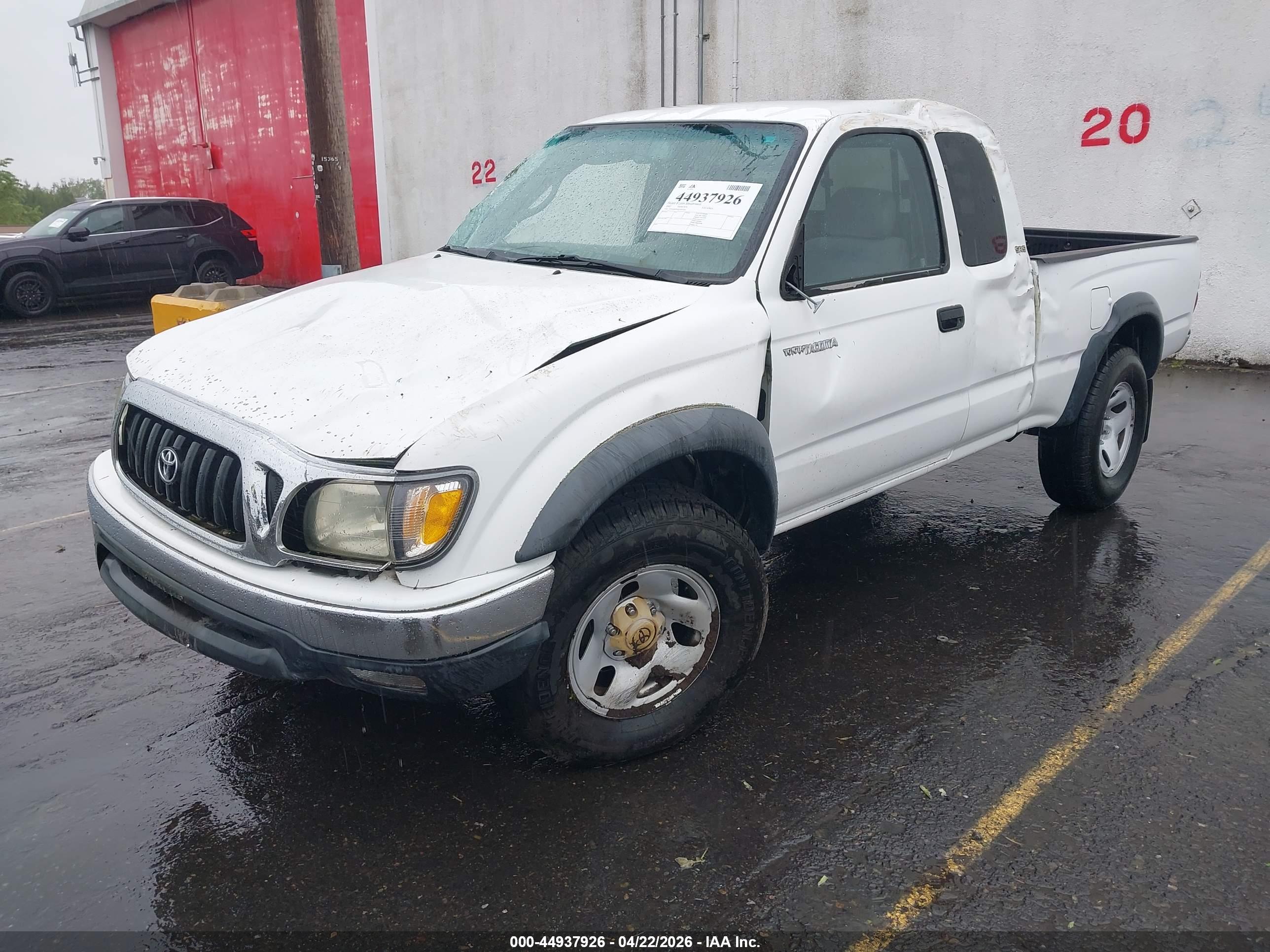 TOYOTA TACOMA image 2