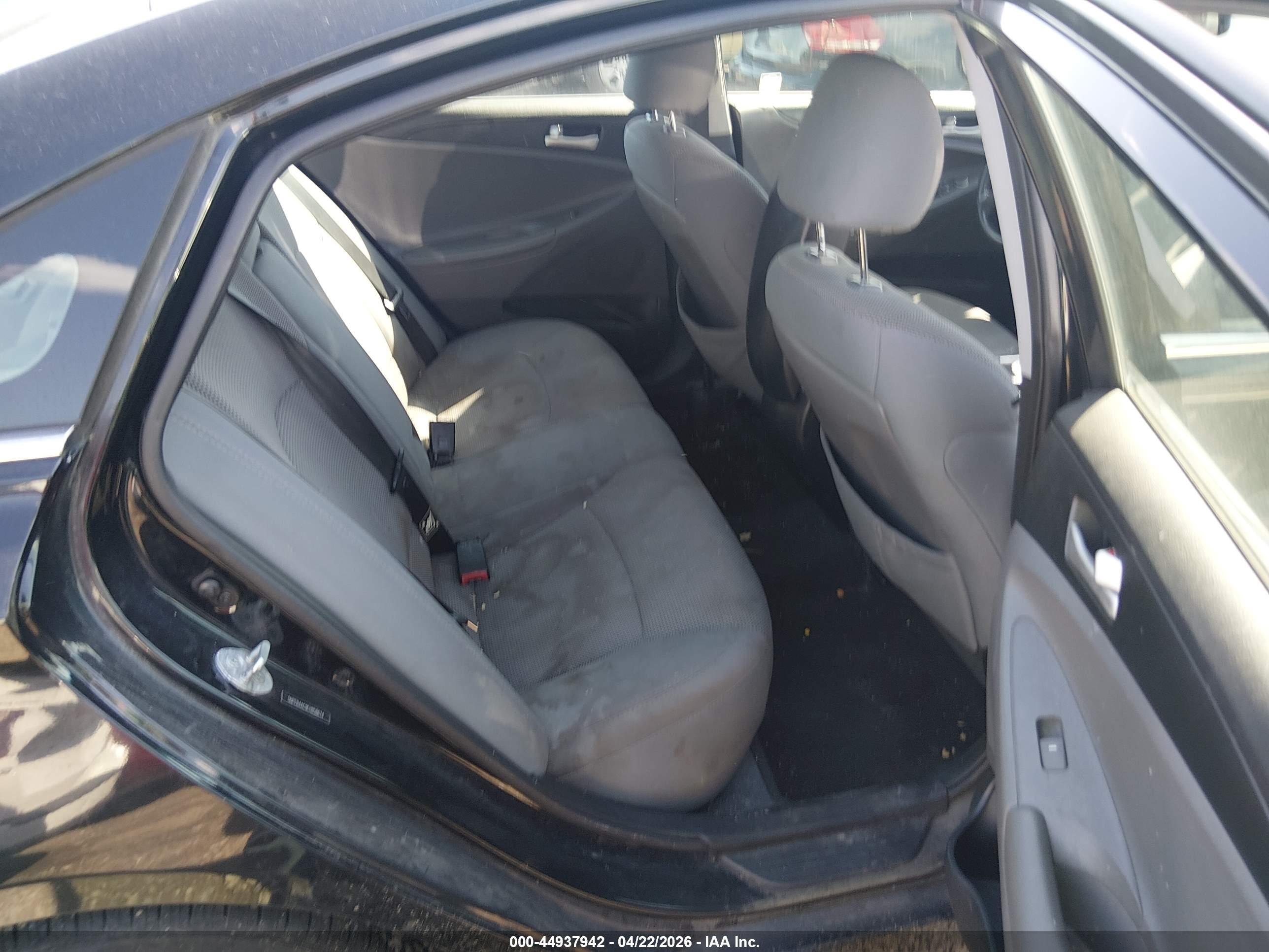 HYUNDAI SONATA image 8