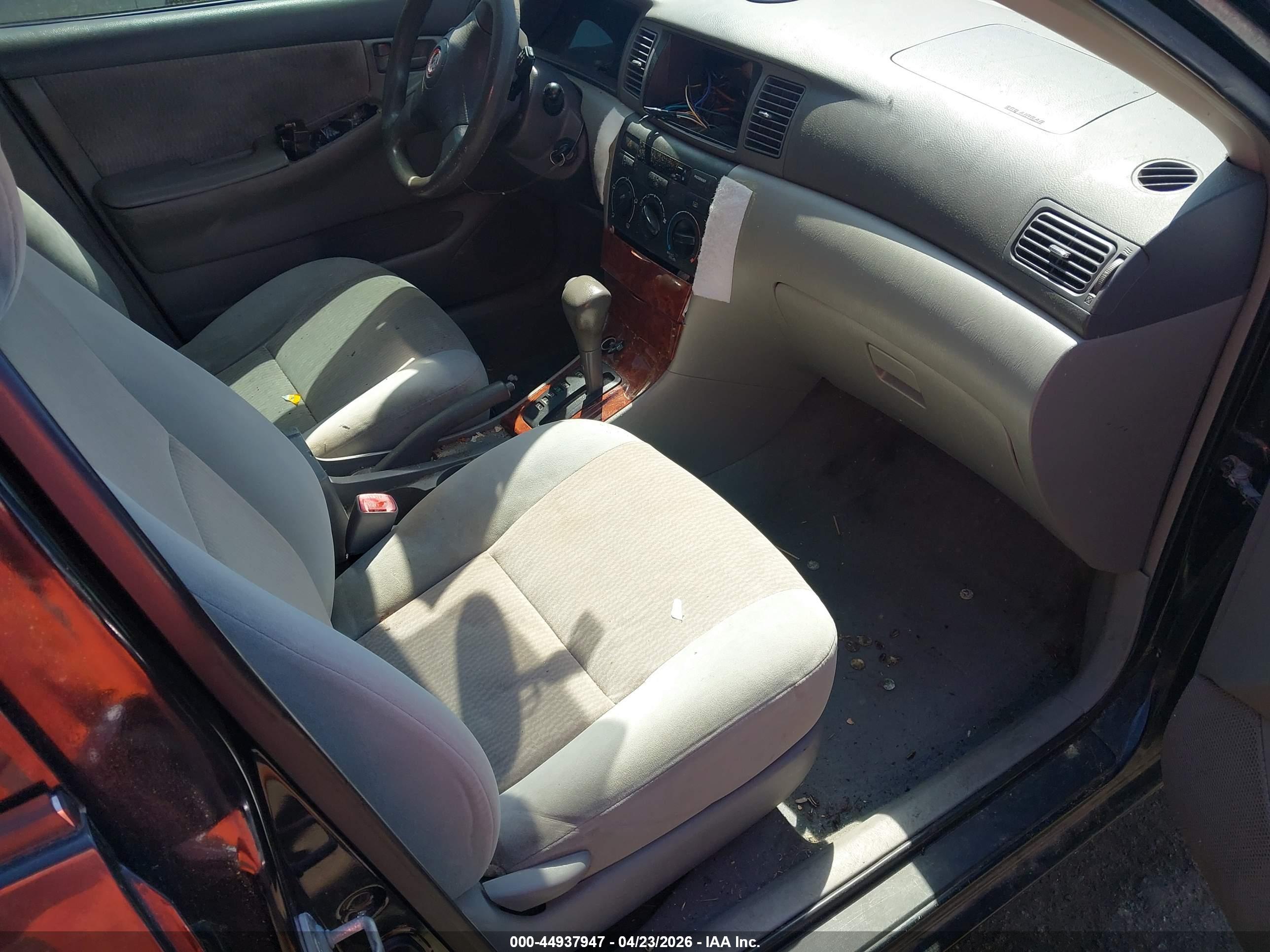 TOYOTA COROLLA image 5