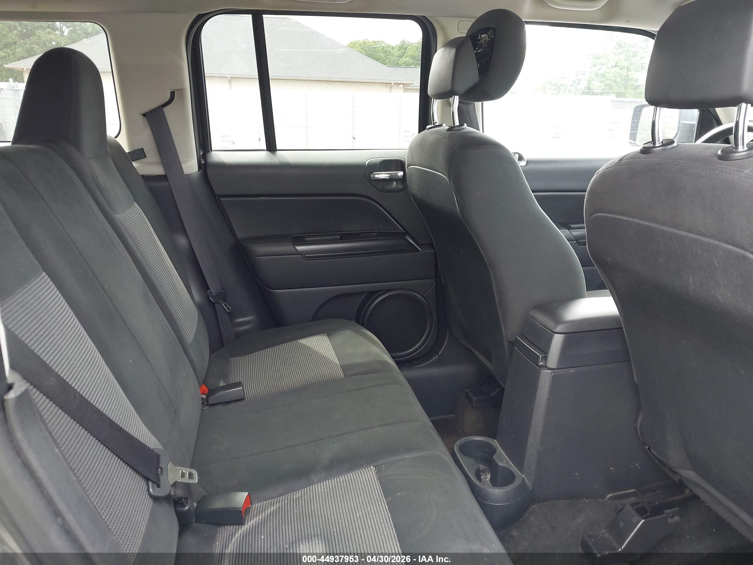 JEEP PATRIOT image 8