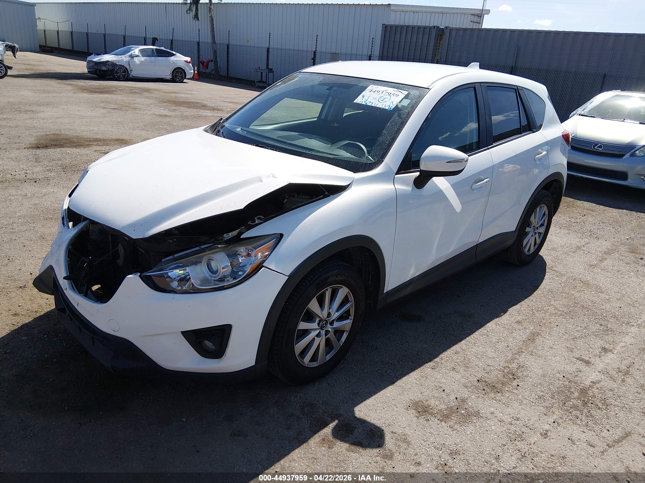 MAZDA CX-5 image 2
