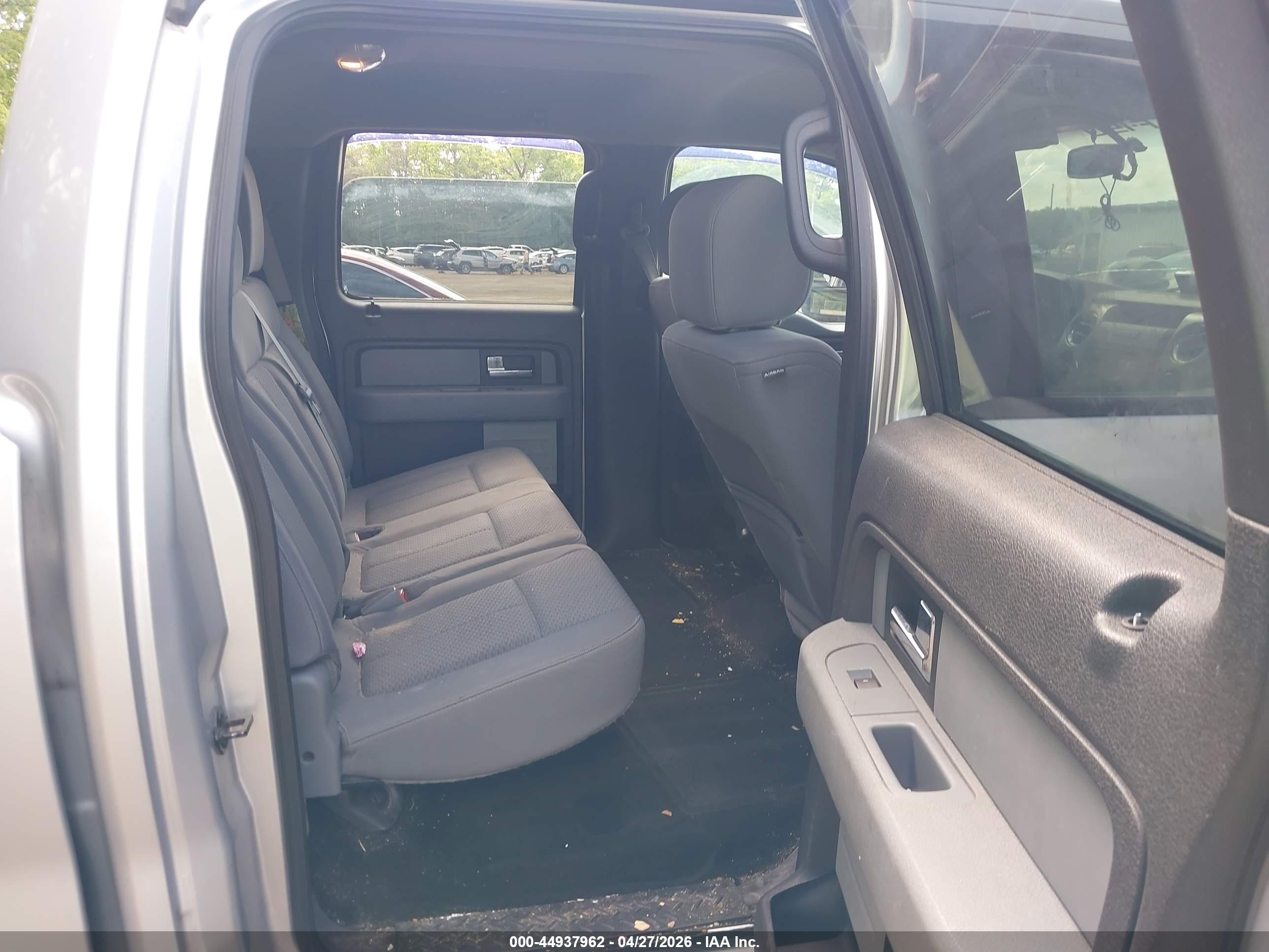 FORD F-150 image 8