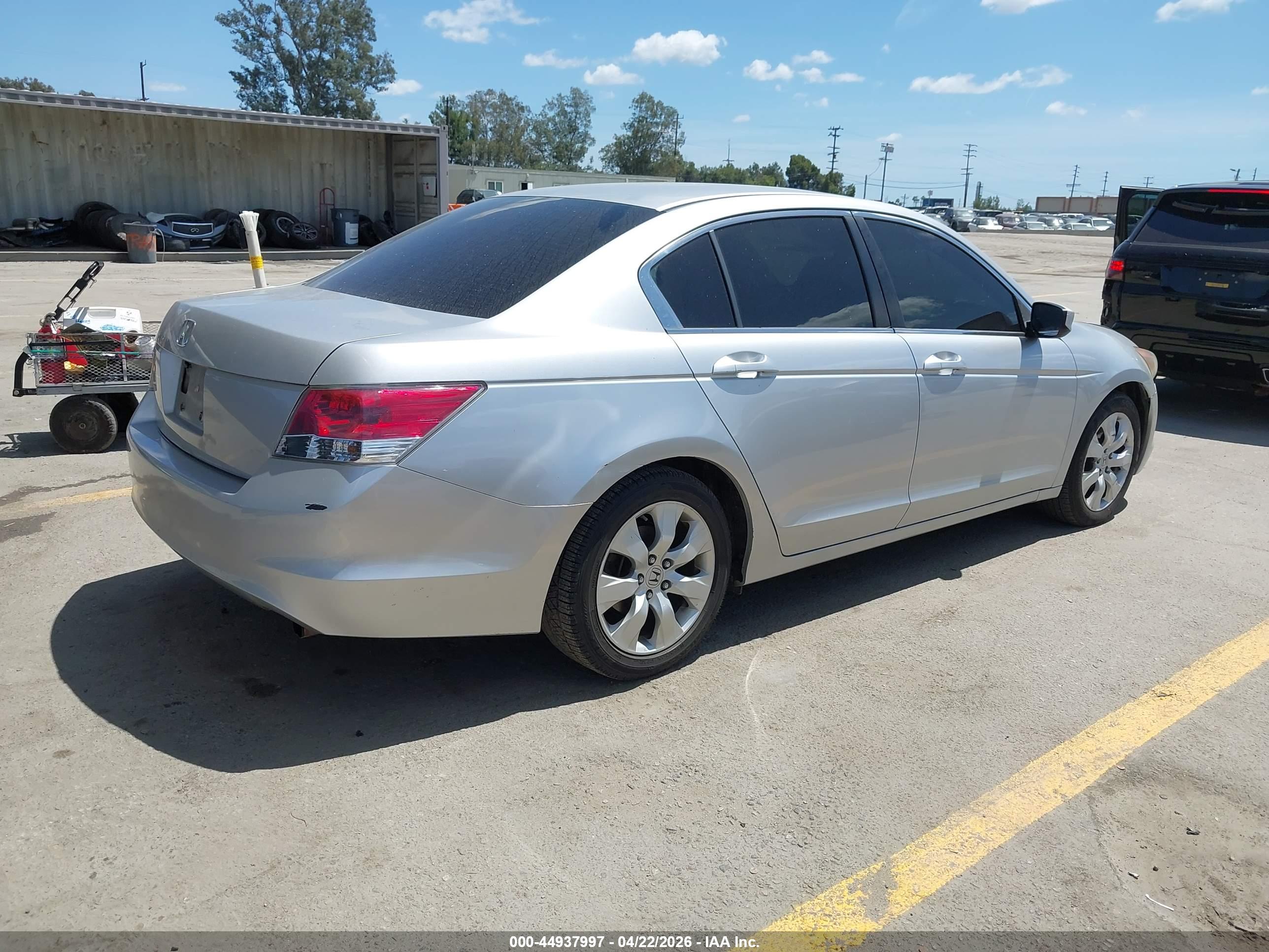 HONDA ACCORD image 4