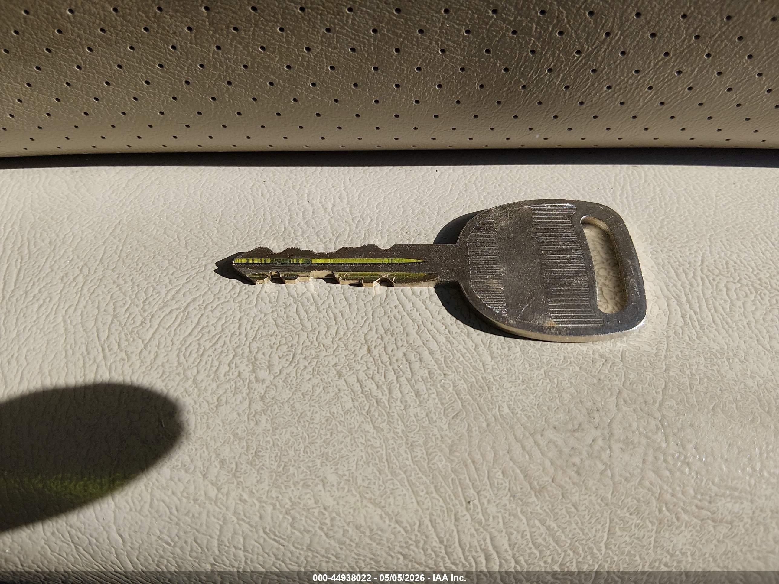 CADILLAC ESCALADE image 11