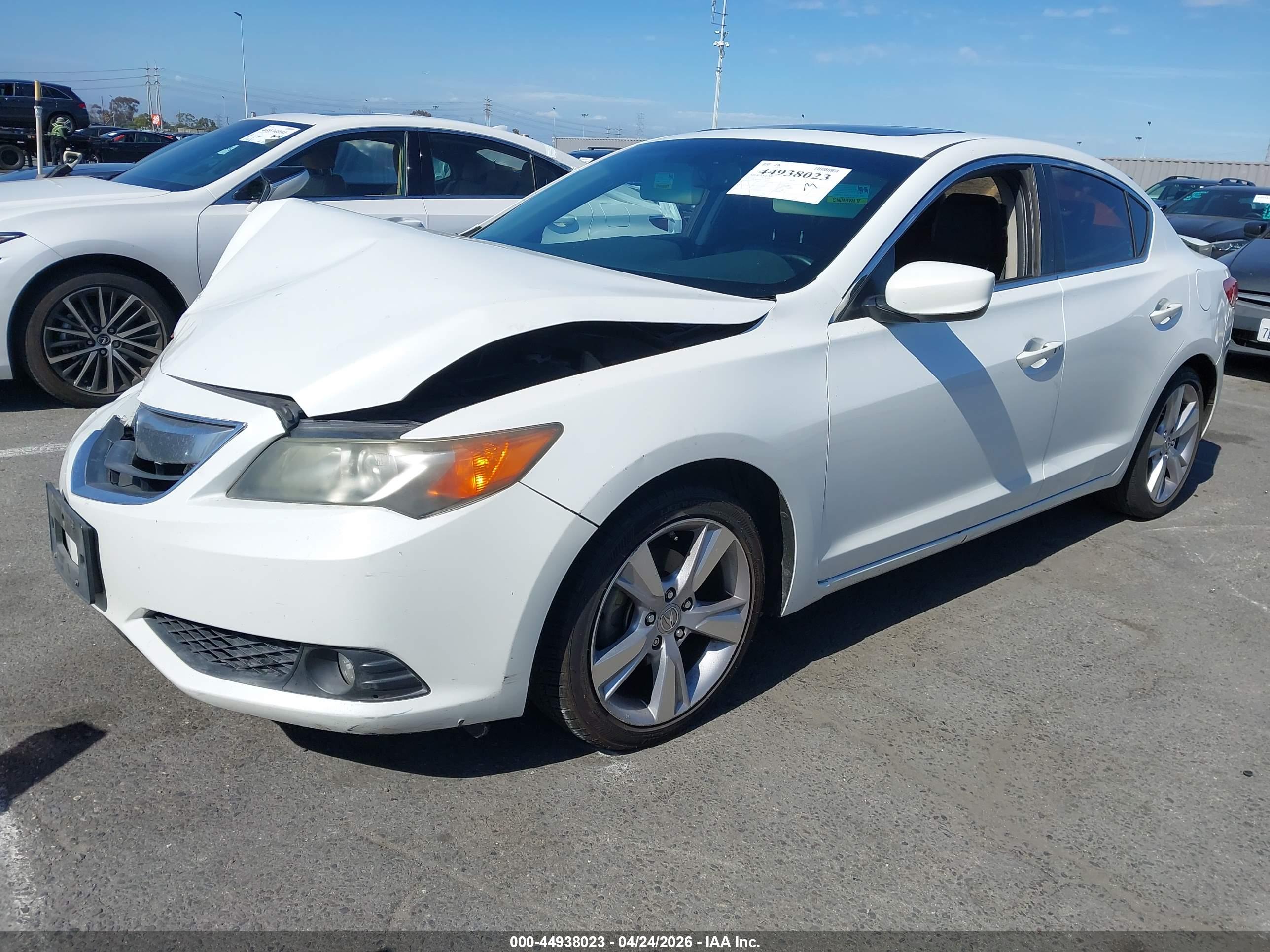 ACURA ILX image 2