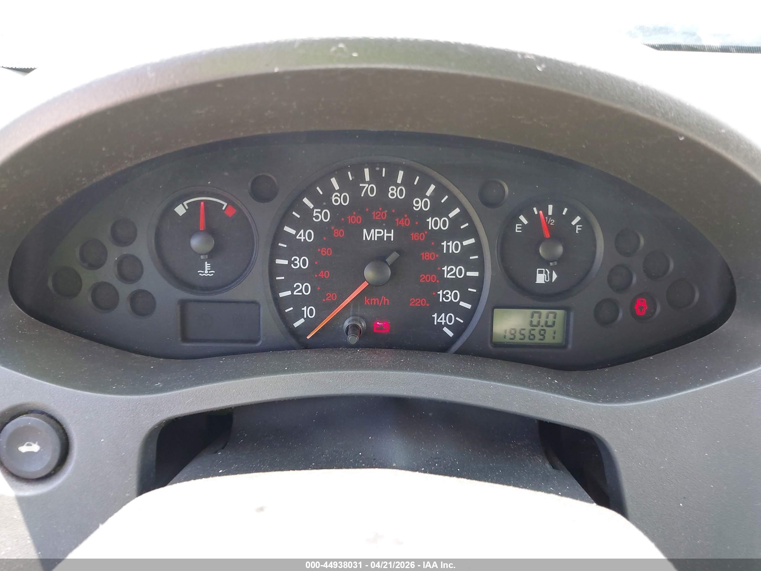 FORD FOCUS image 7