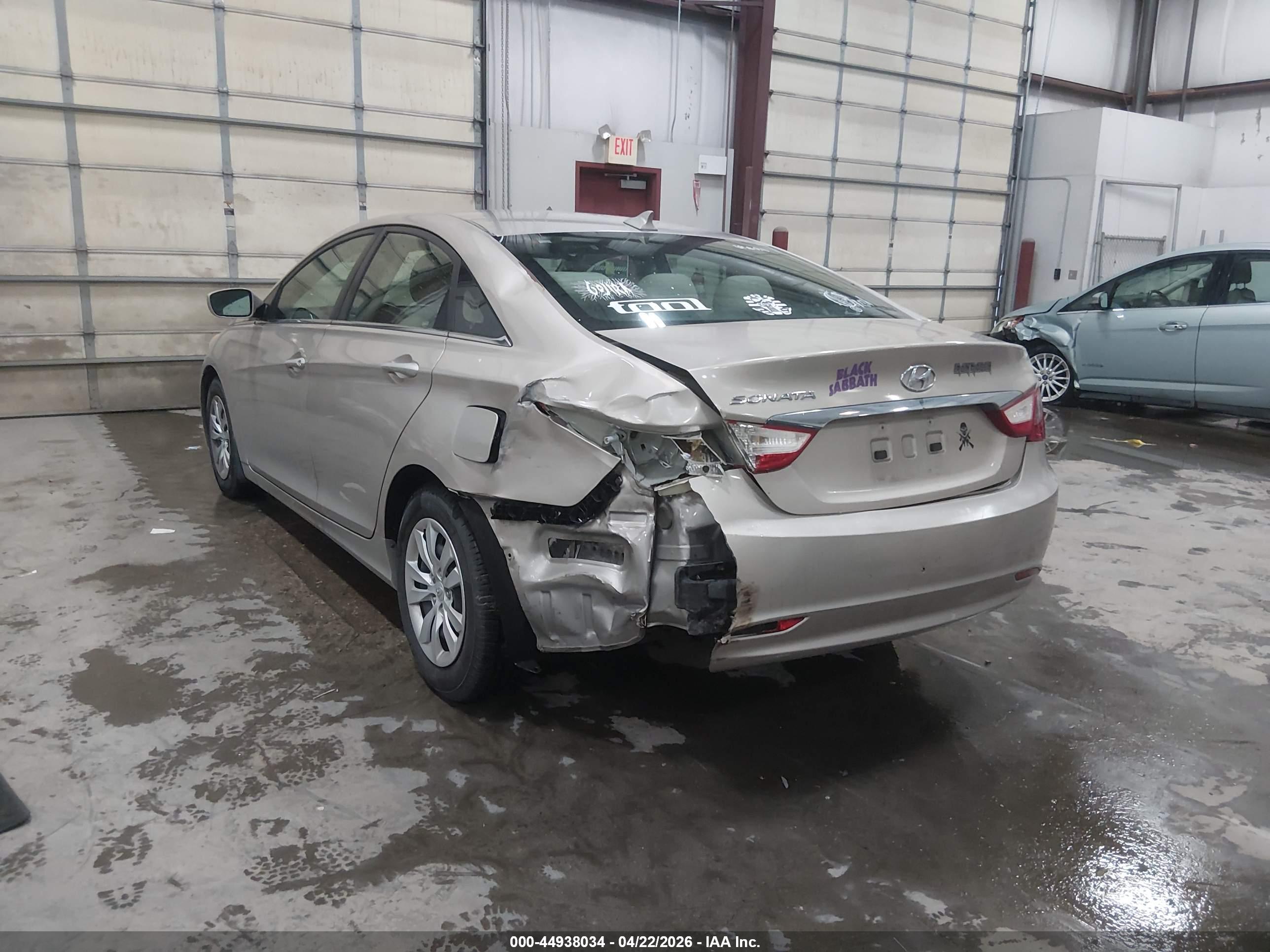 HYUNDAI SONATA image 6