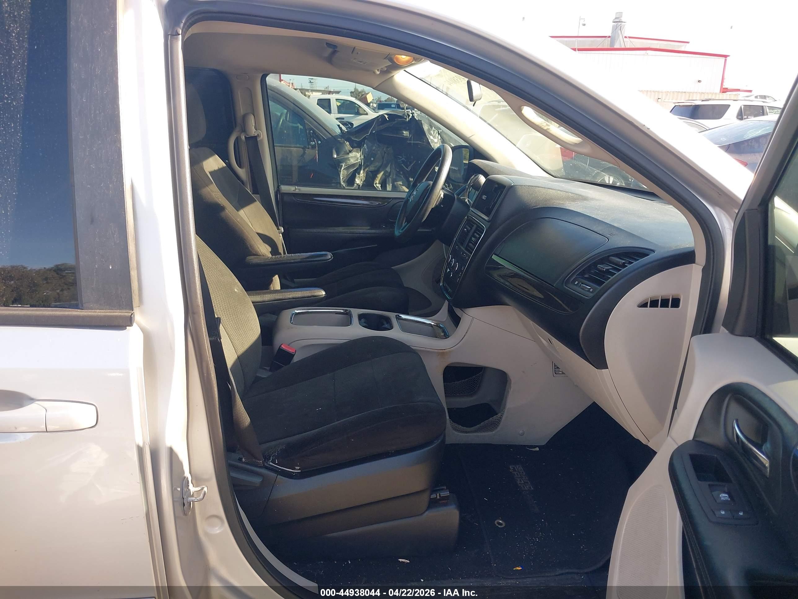 DODGE GRAND image 5