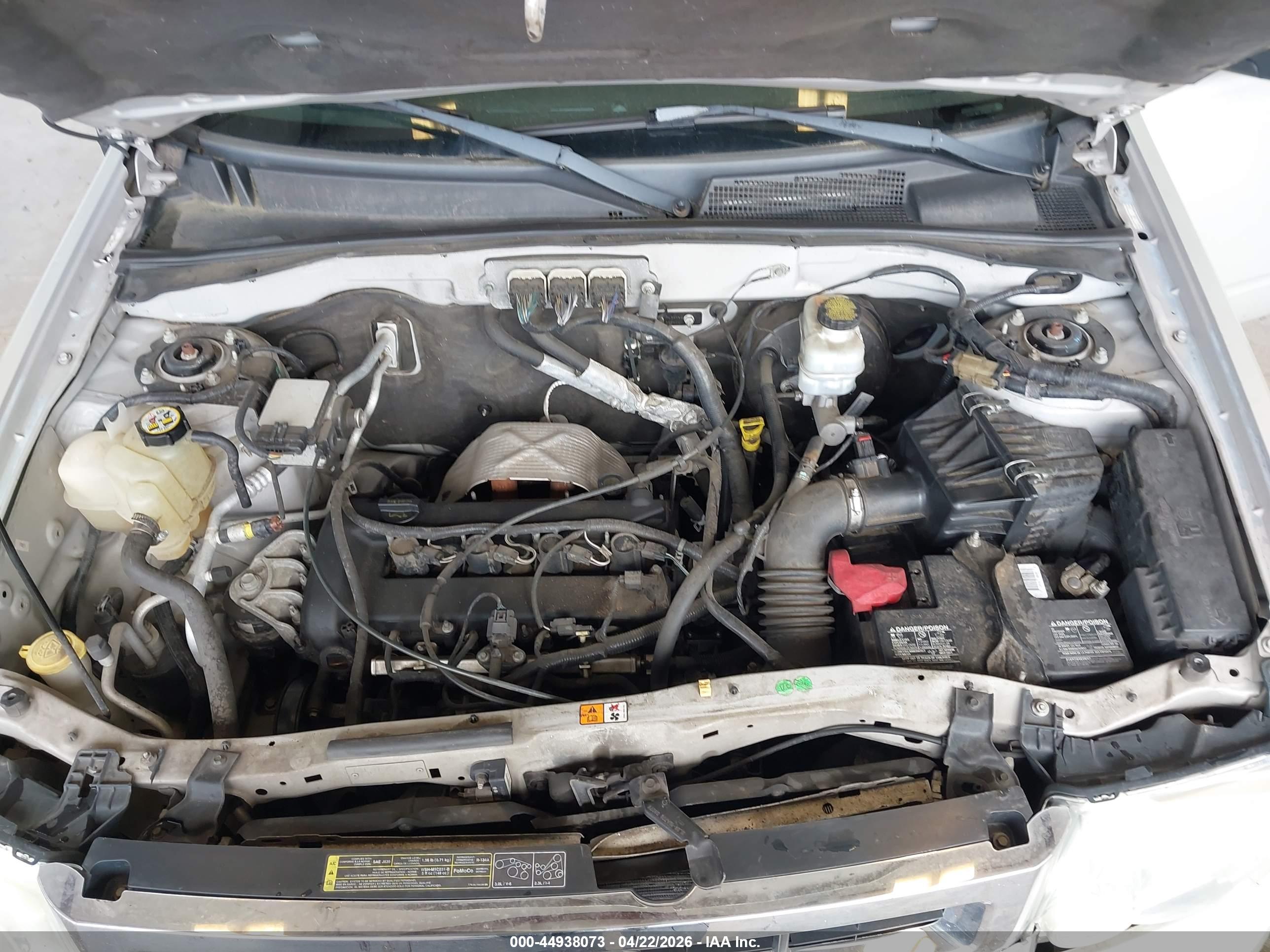 FORD ESCAPE image 10
