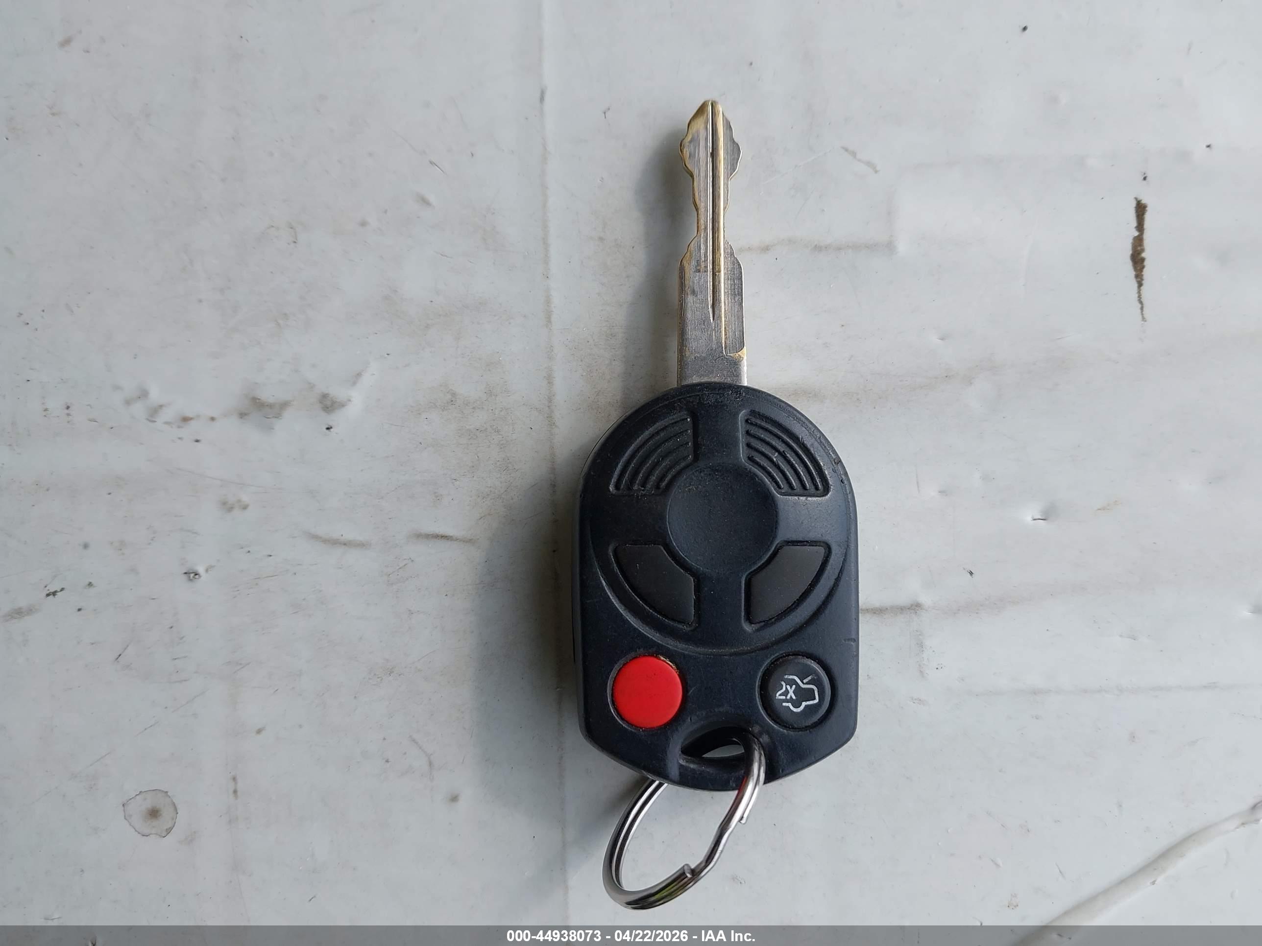 FORD ESCAPE image 11