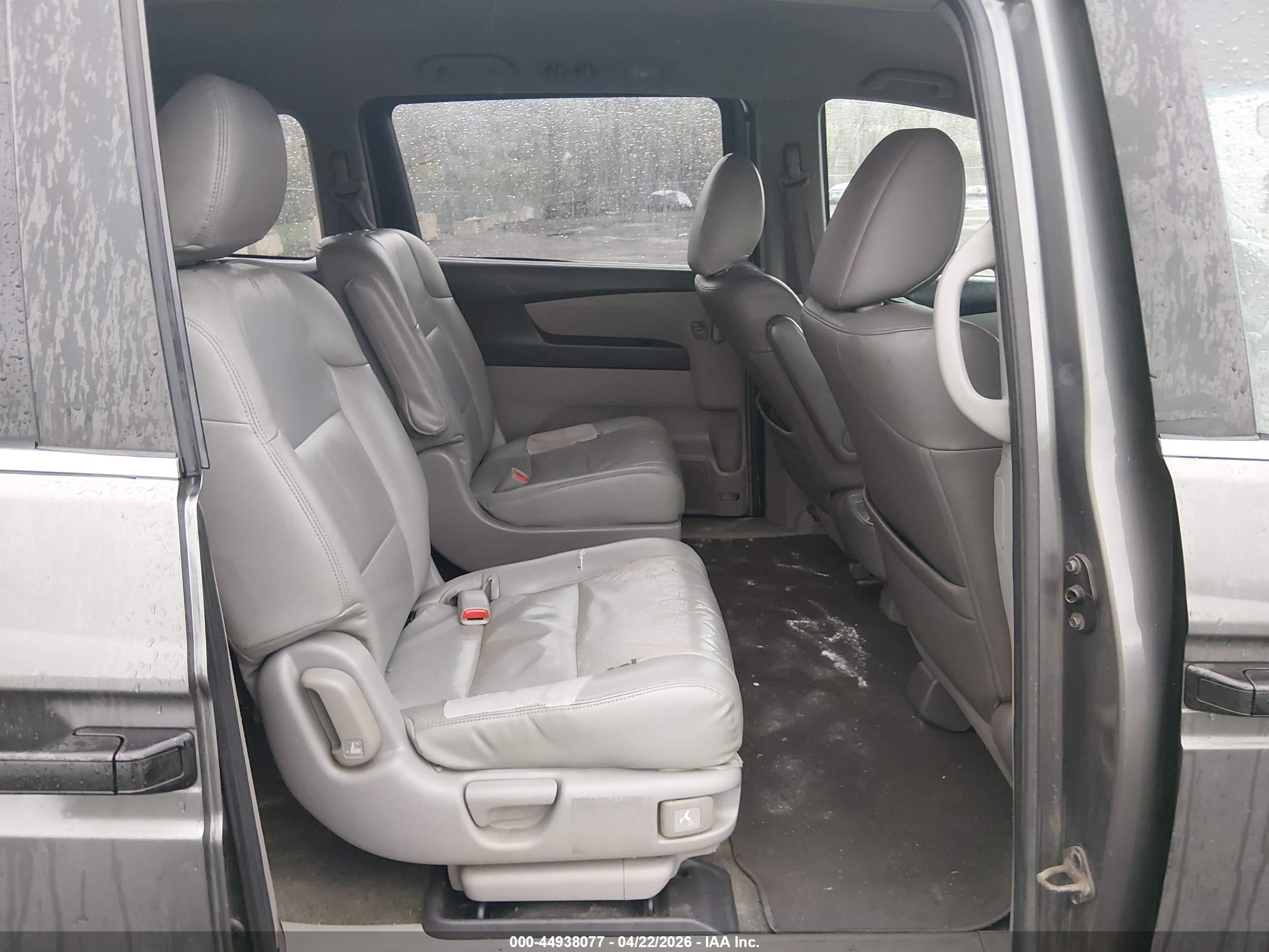HONDA ODYSSEY image 8