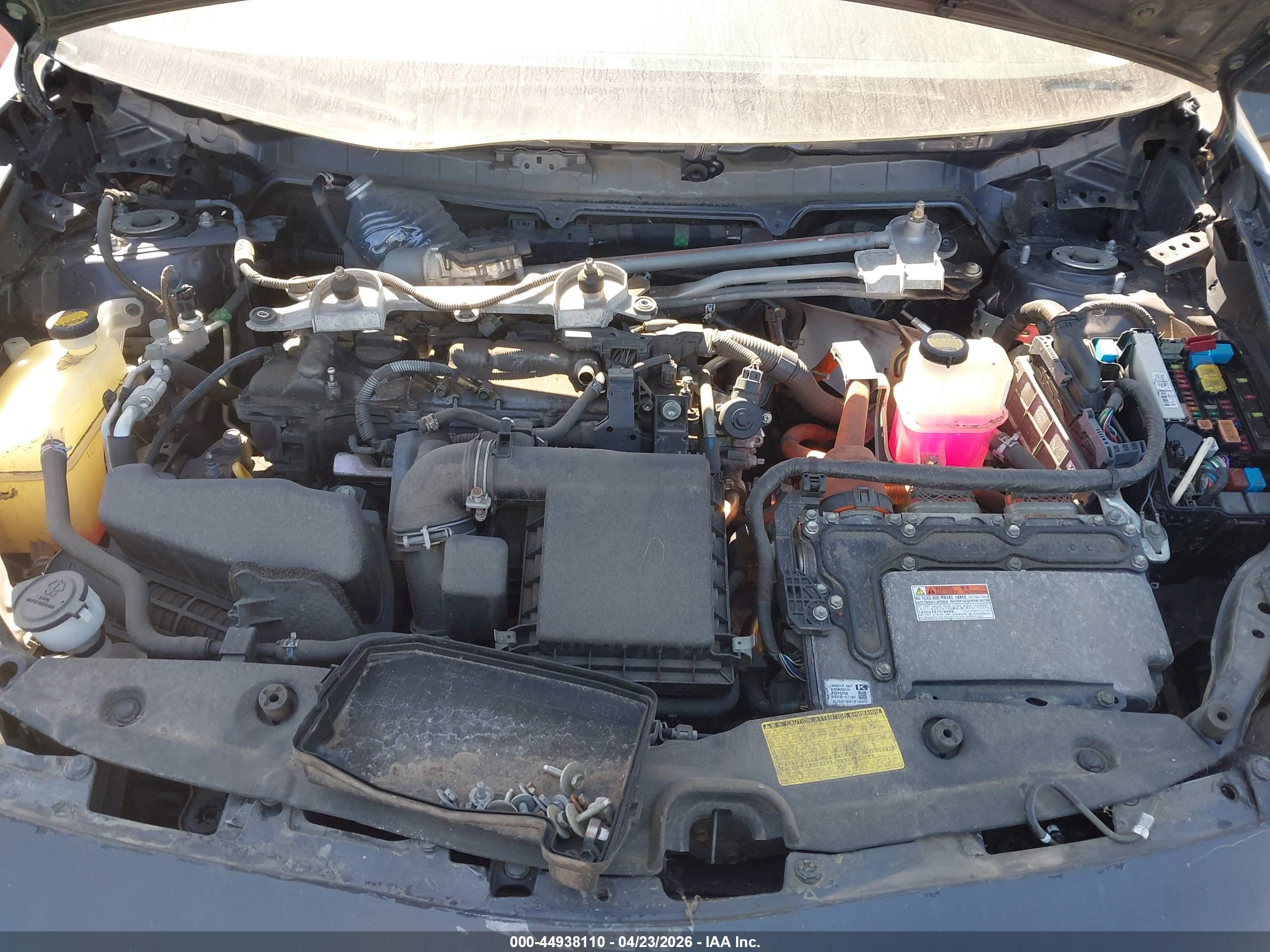 TOYOTA PRIUS image 10