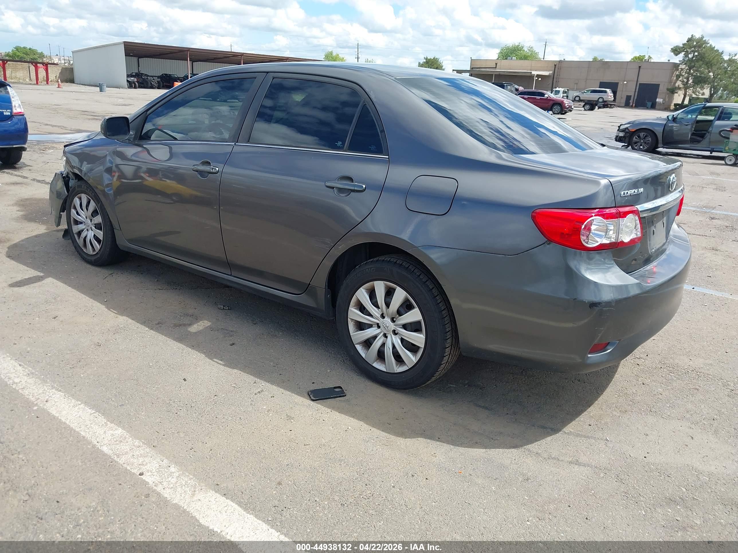 TOYOTA COROLLA image 3