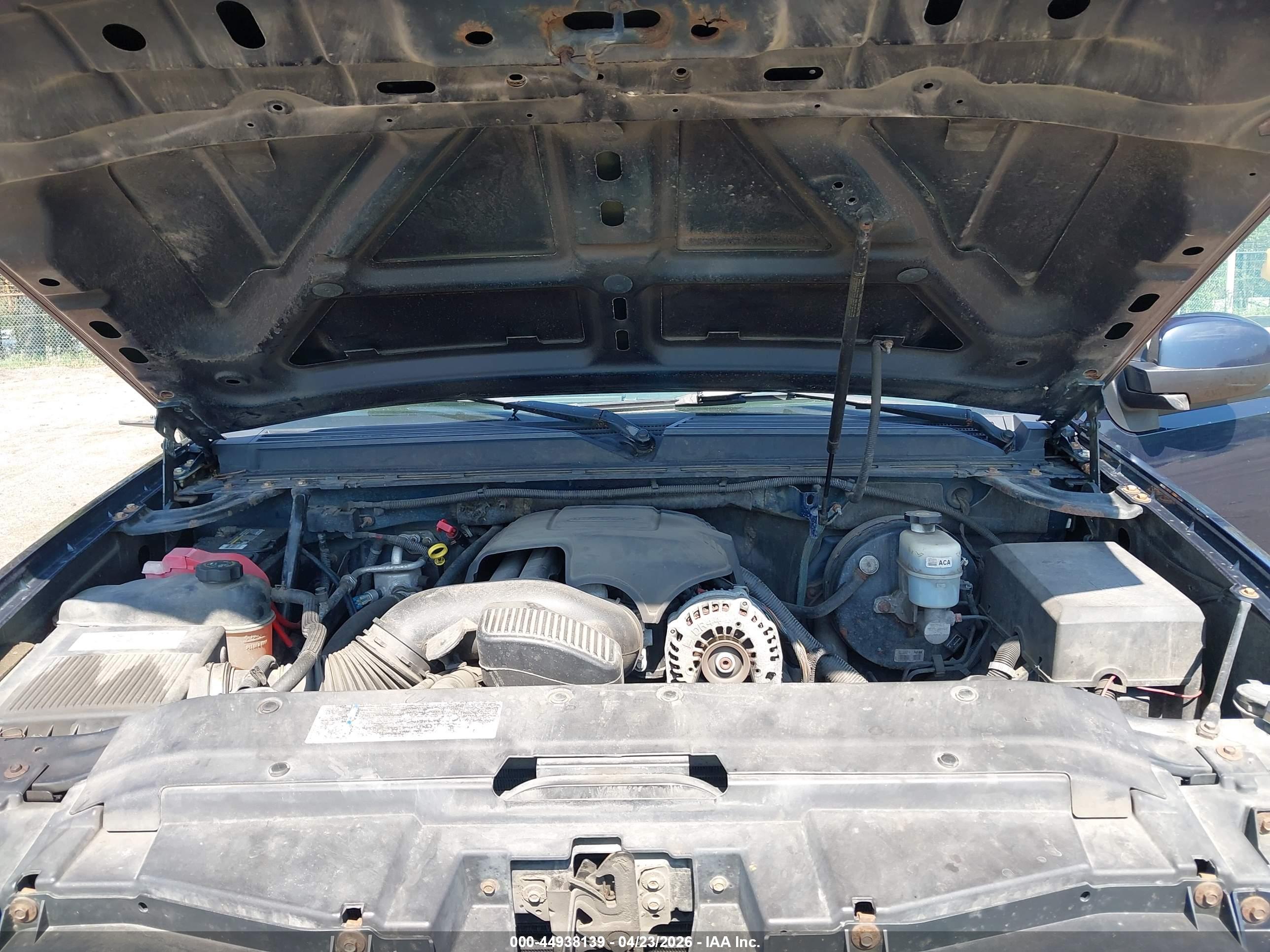 CHEVROLET AVALANCHE image 10