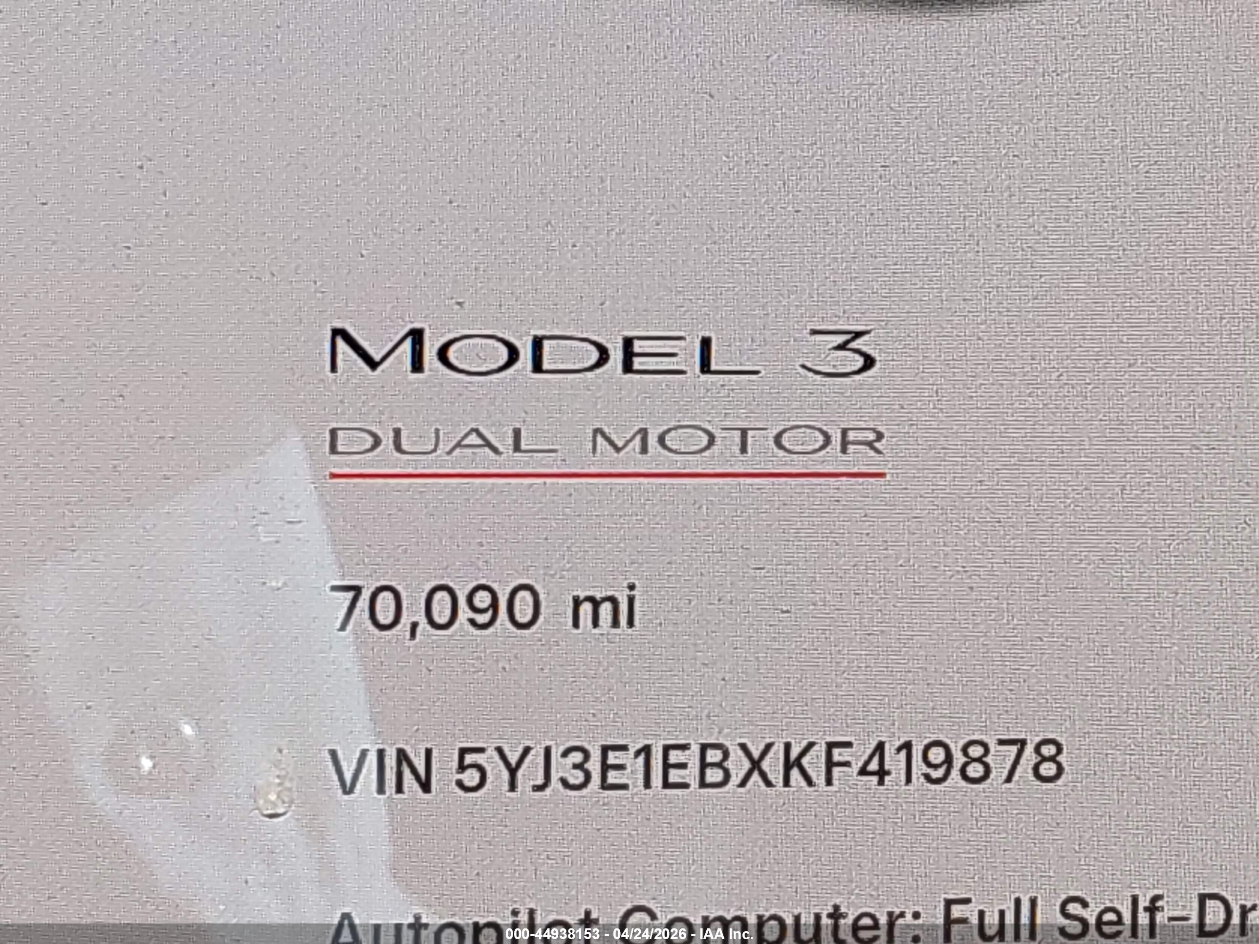 TESLA MODEL image 7