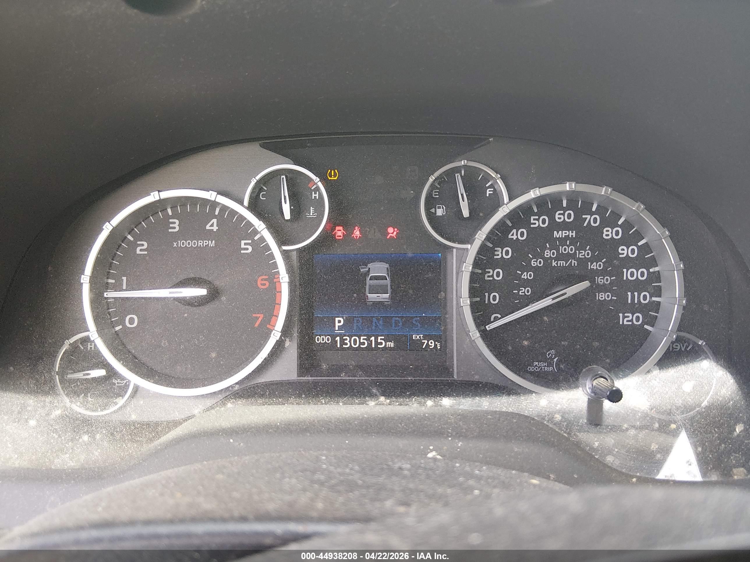TOYOTA TUNDRA image 7