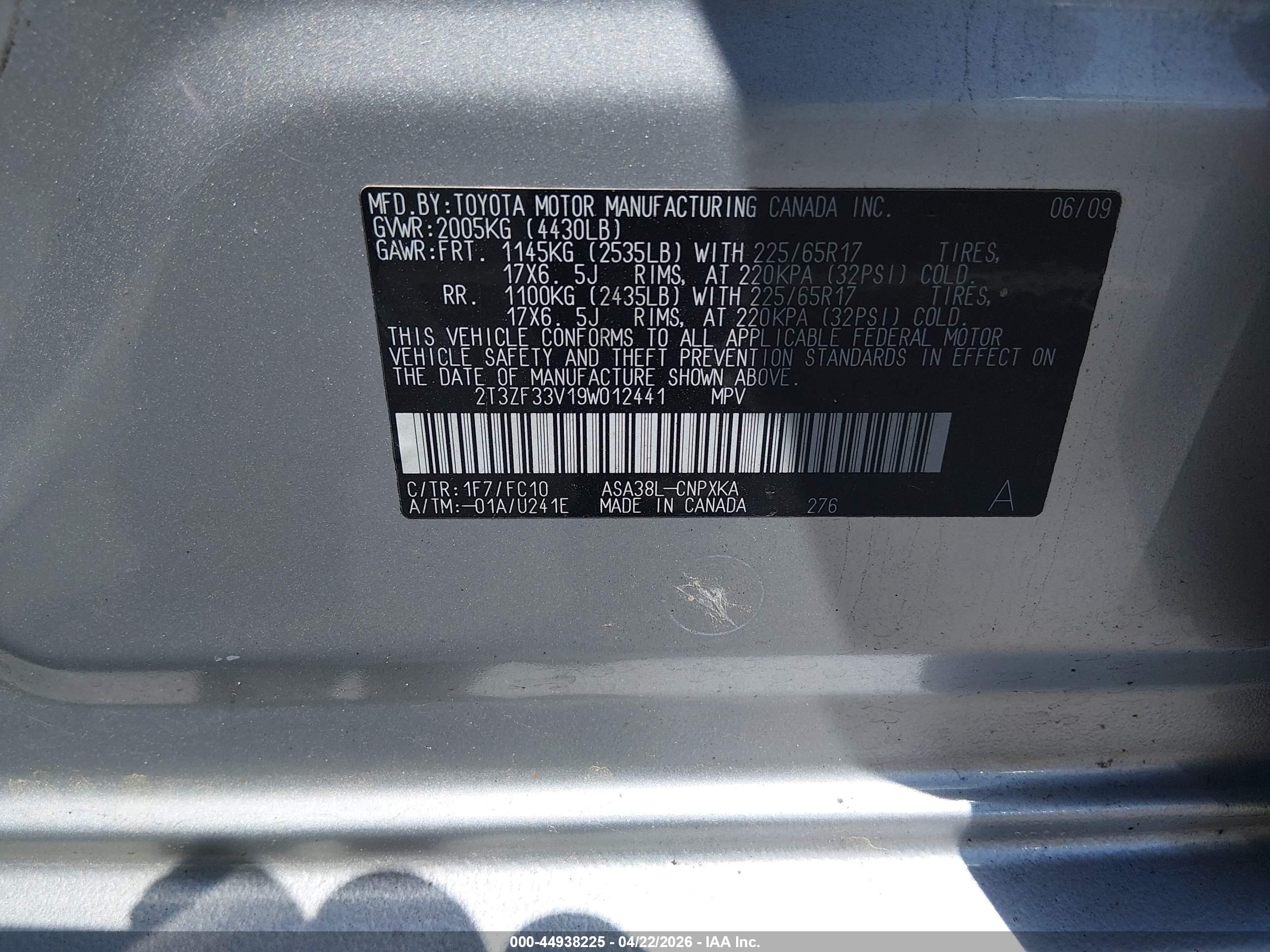 TOYOTA RAV4 image 9