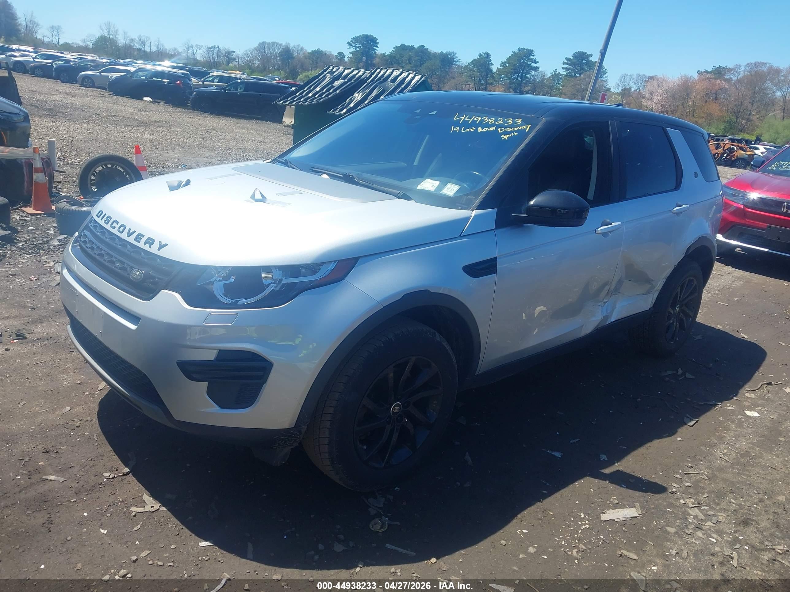 LAND ROVER image 2