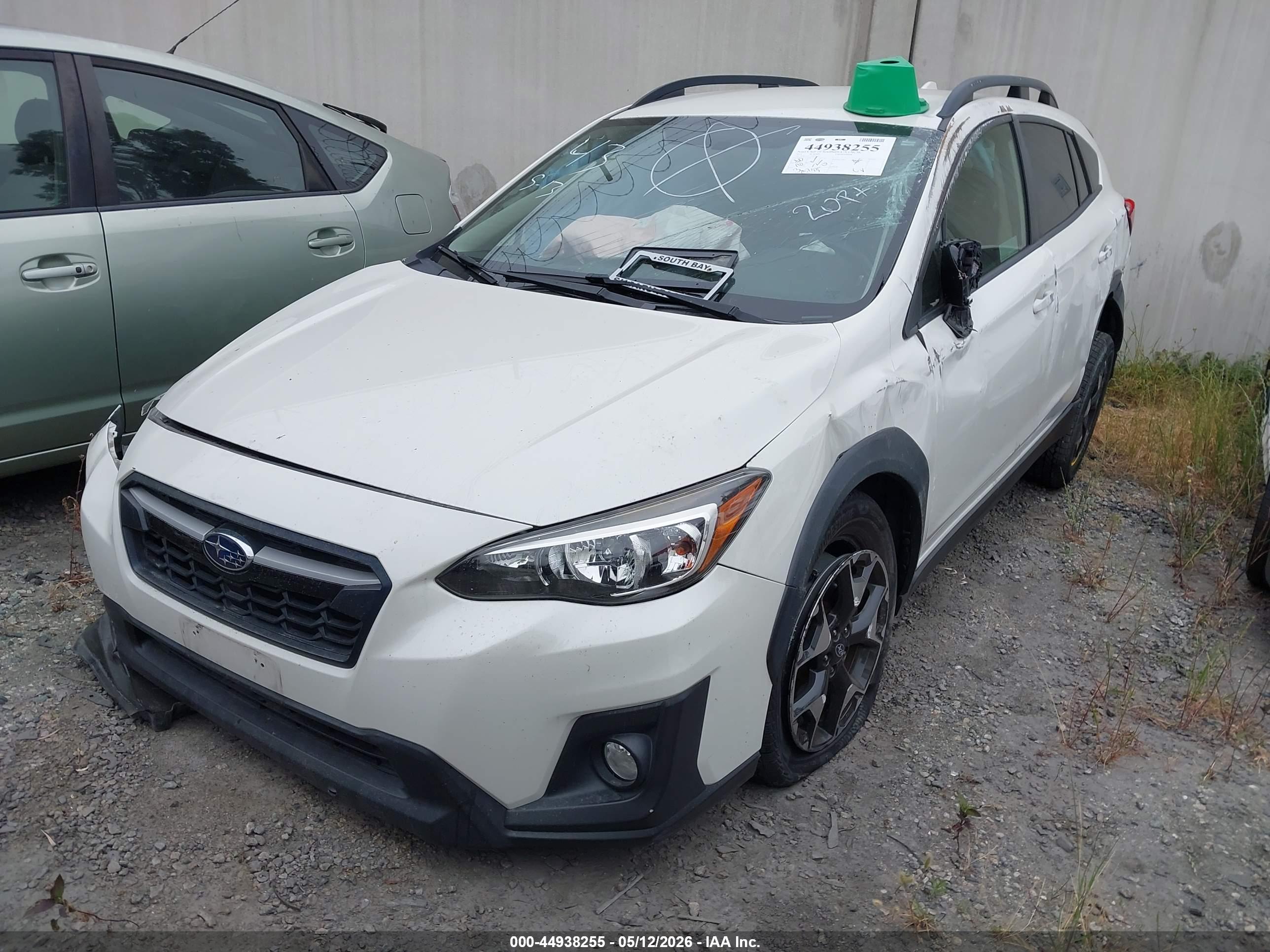 SUBARU CROSSTREK image 2