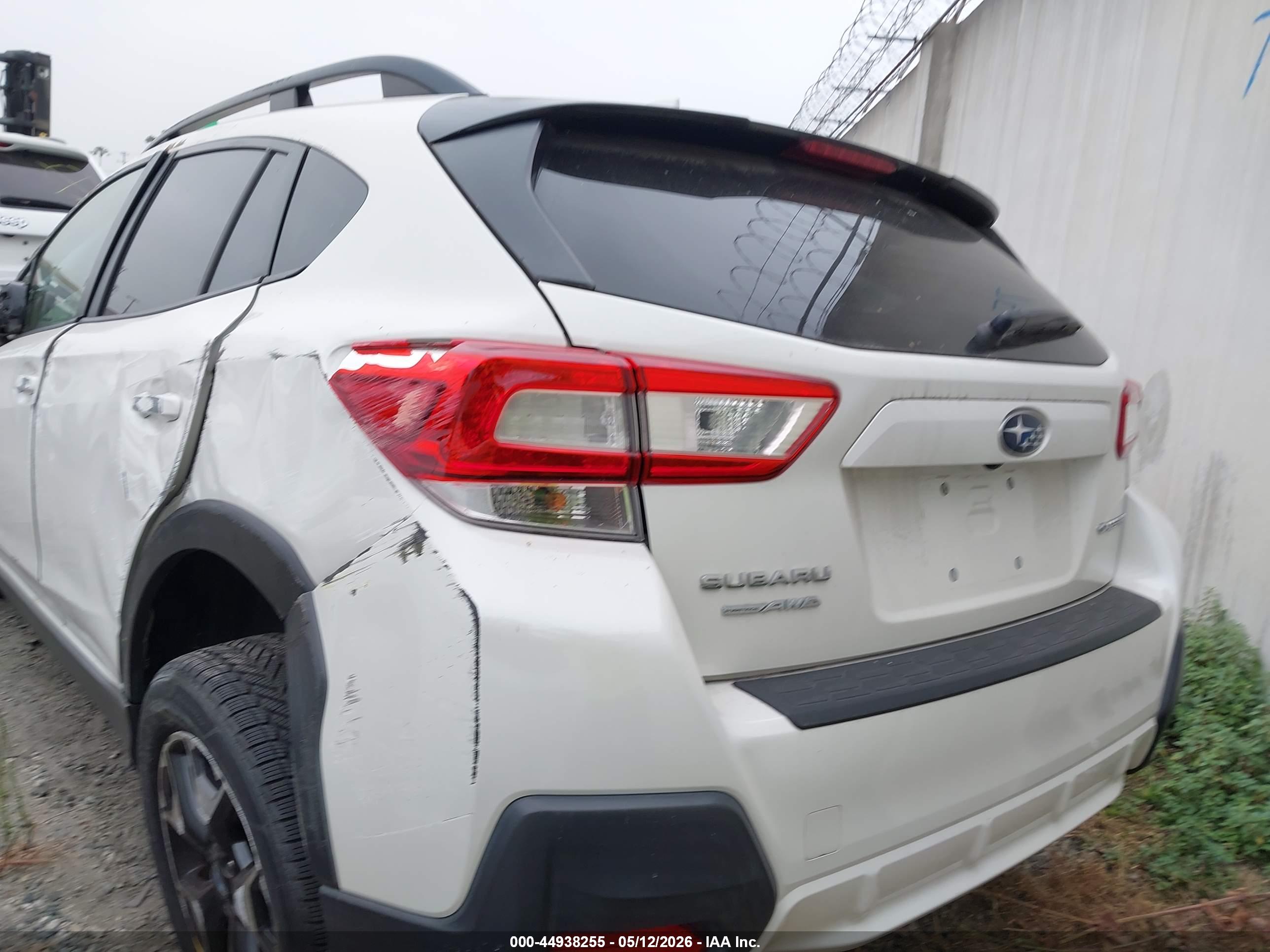 SUBARU CROSSTREK image 3