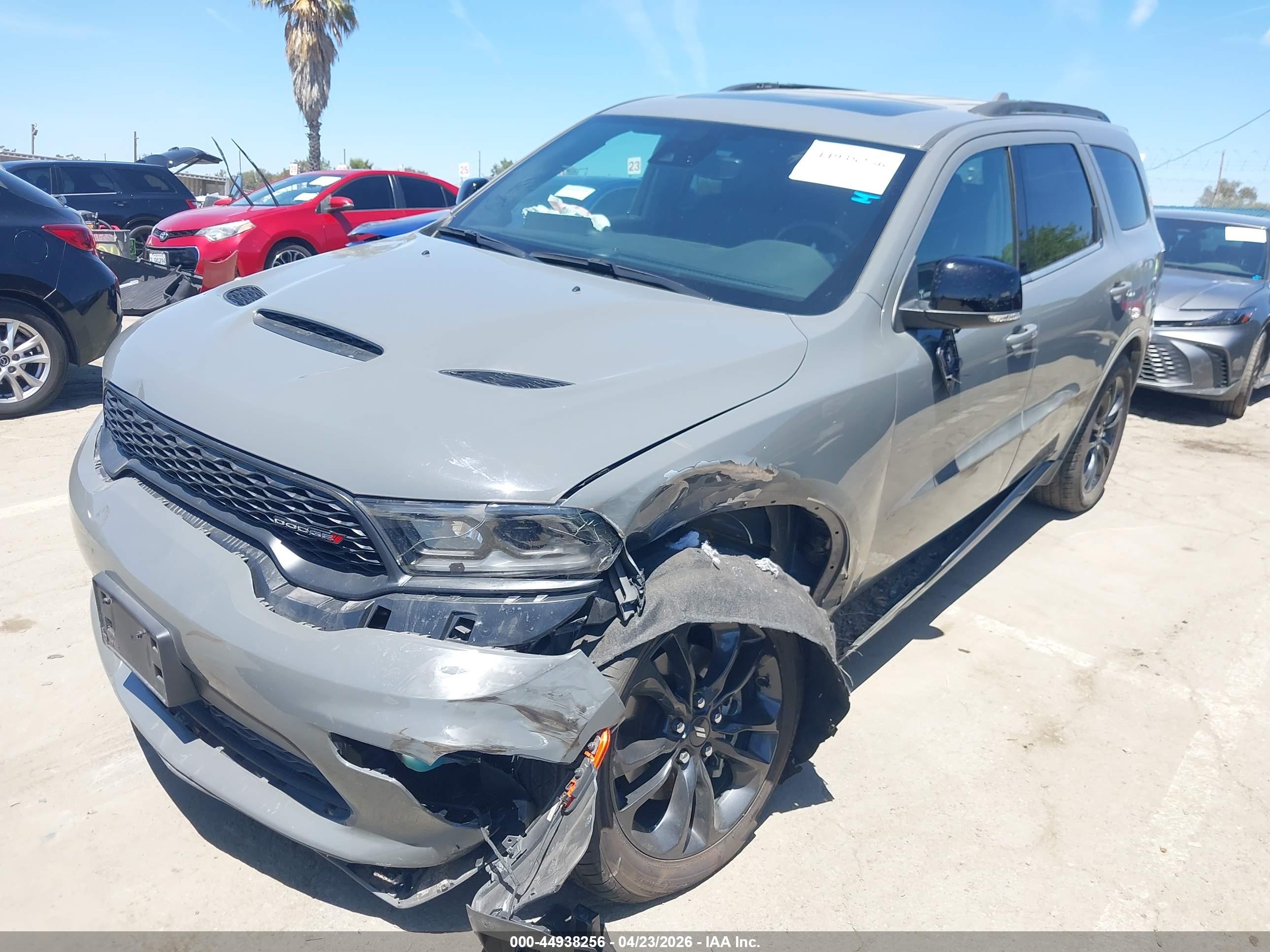 DODGE DURANGO image 2