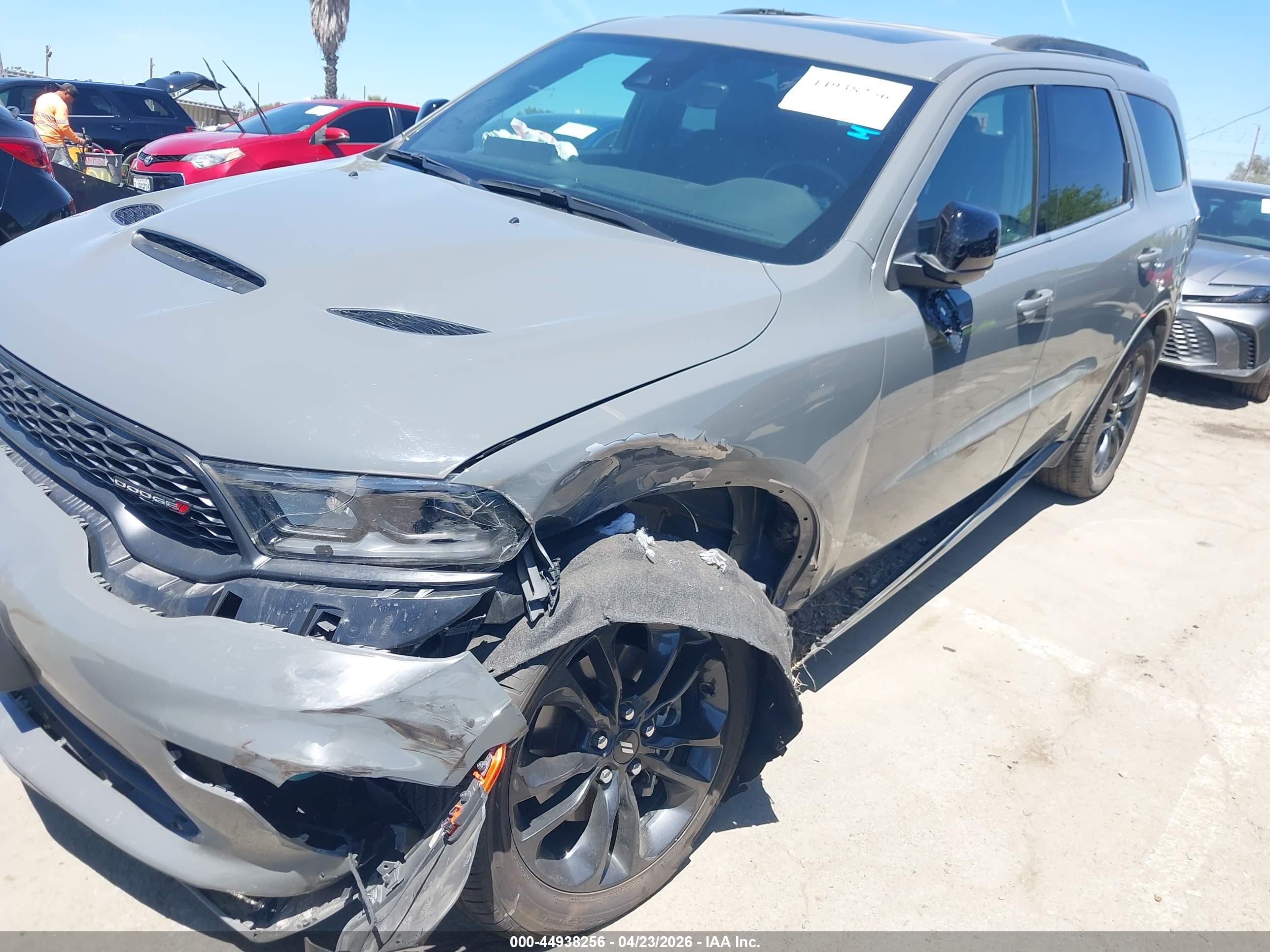 DODGE DURANGO image 6