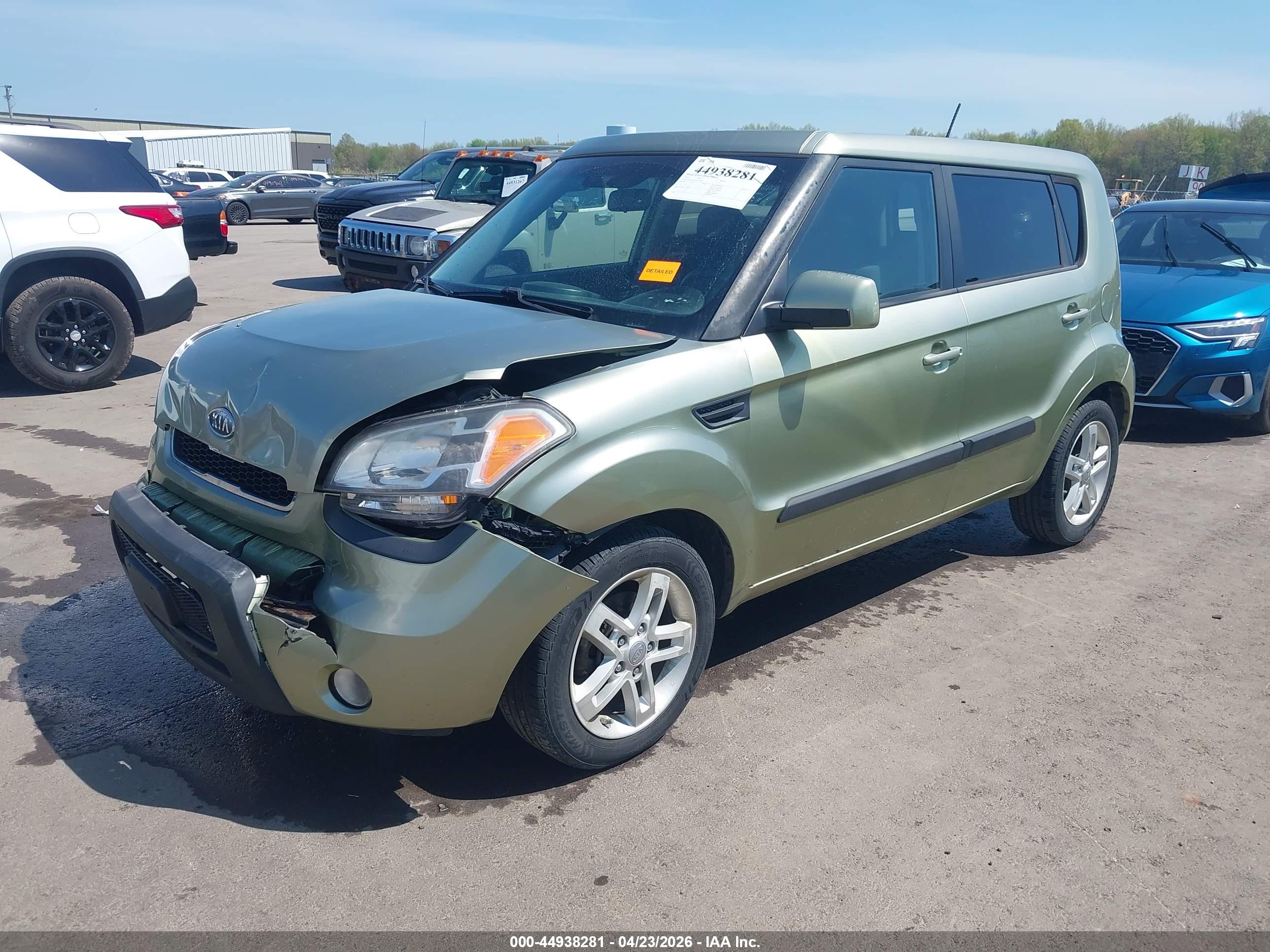 KIA SOUL image 2