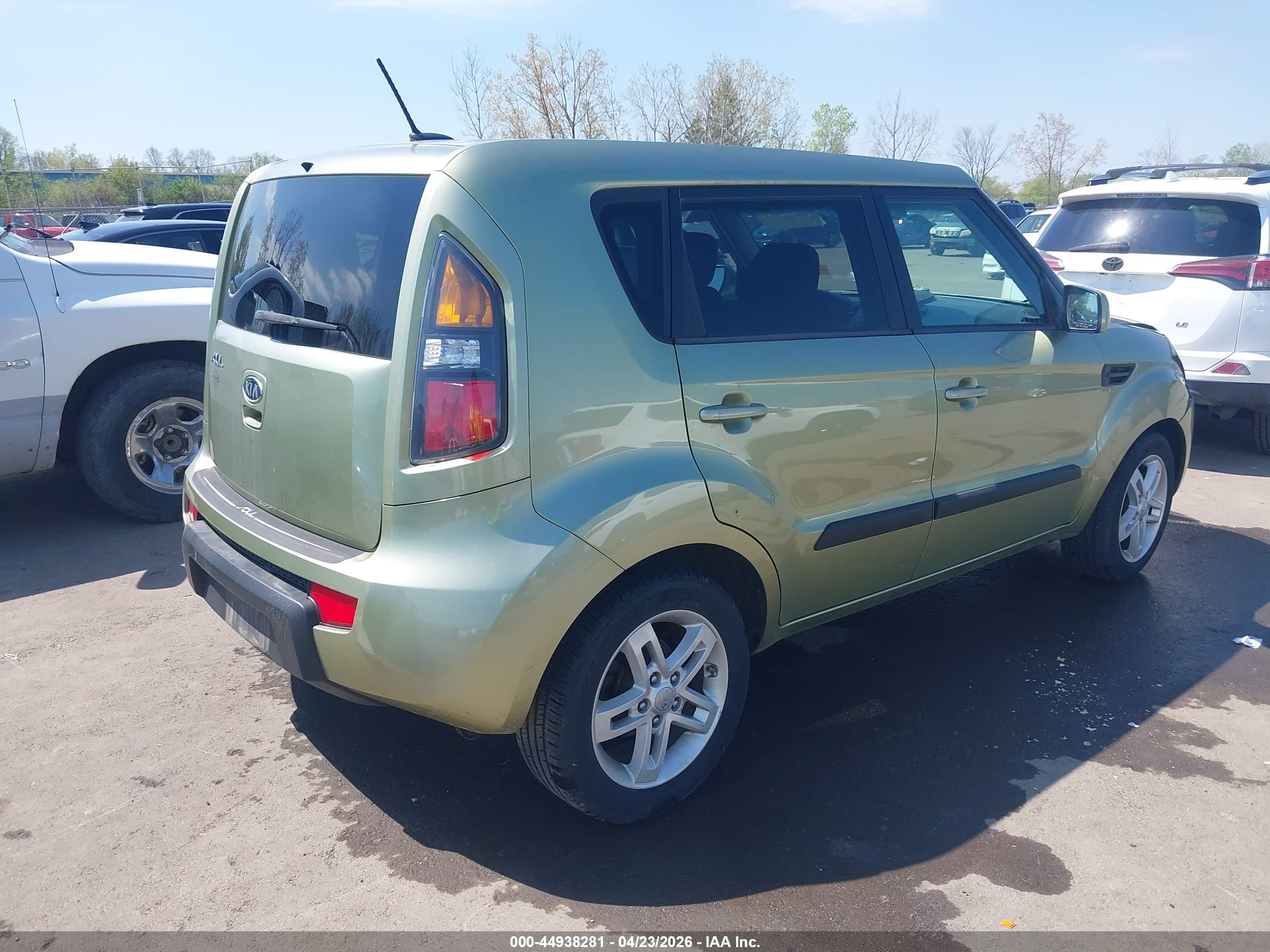 KIA SOUL image 4