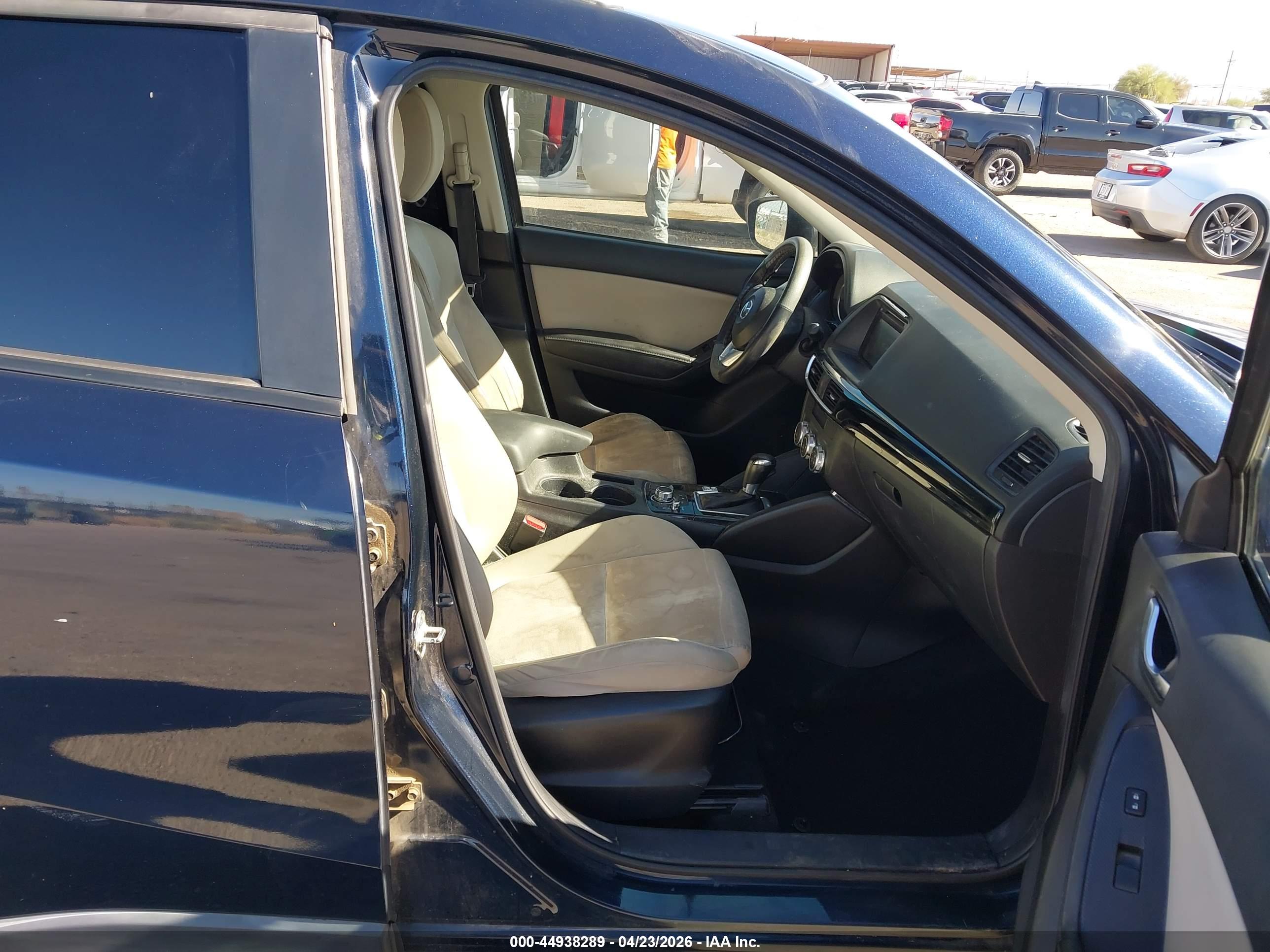 MAZDA CX-5 image 5