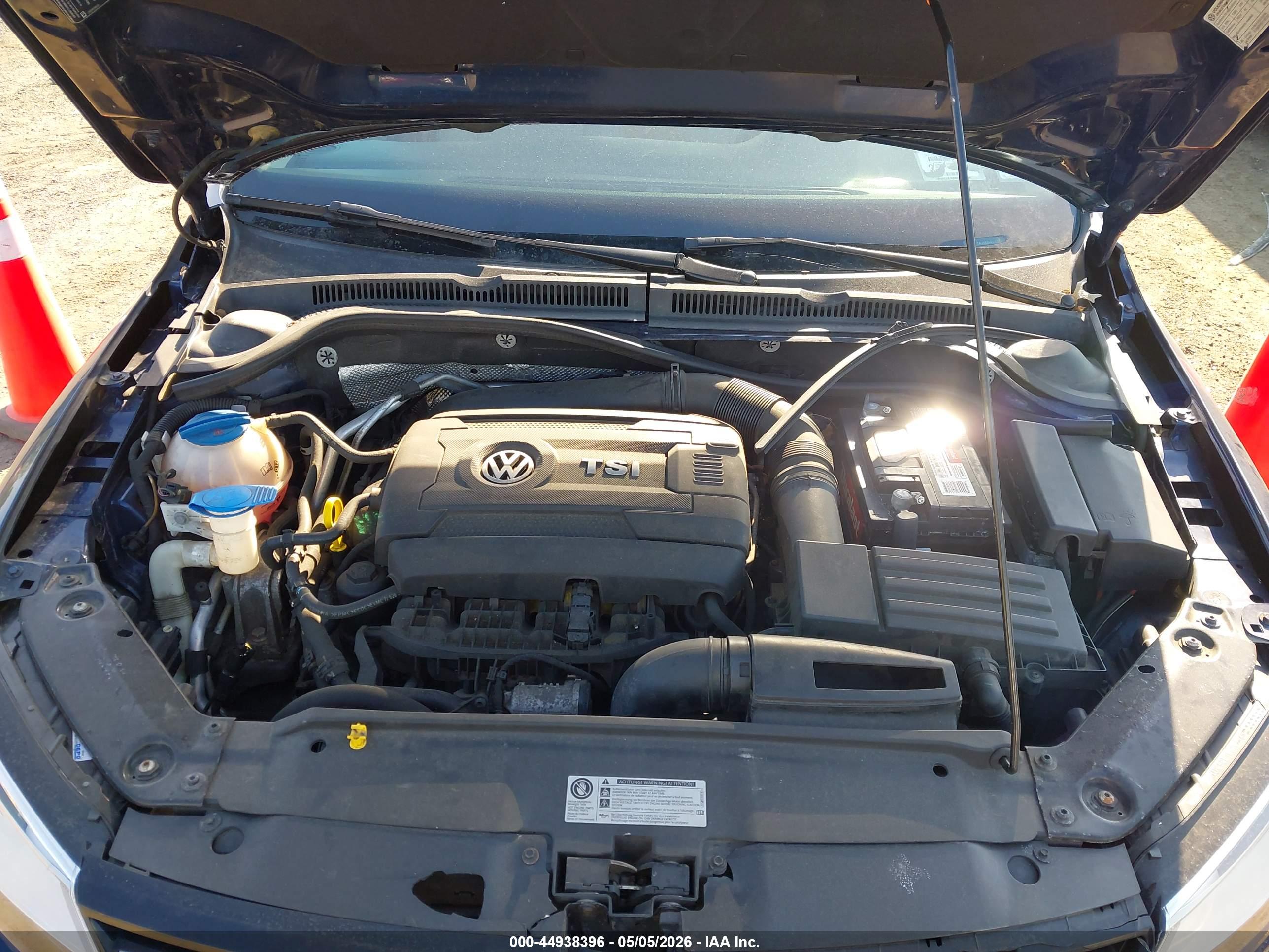 VOLKSWAGEN JETTA image 10
