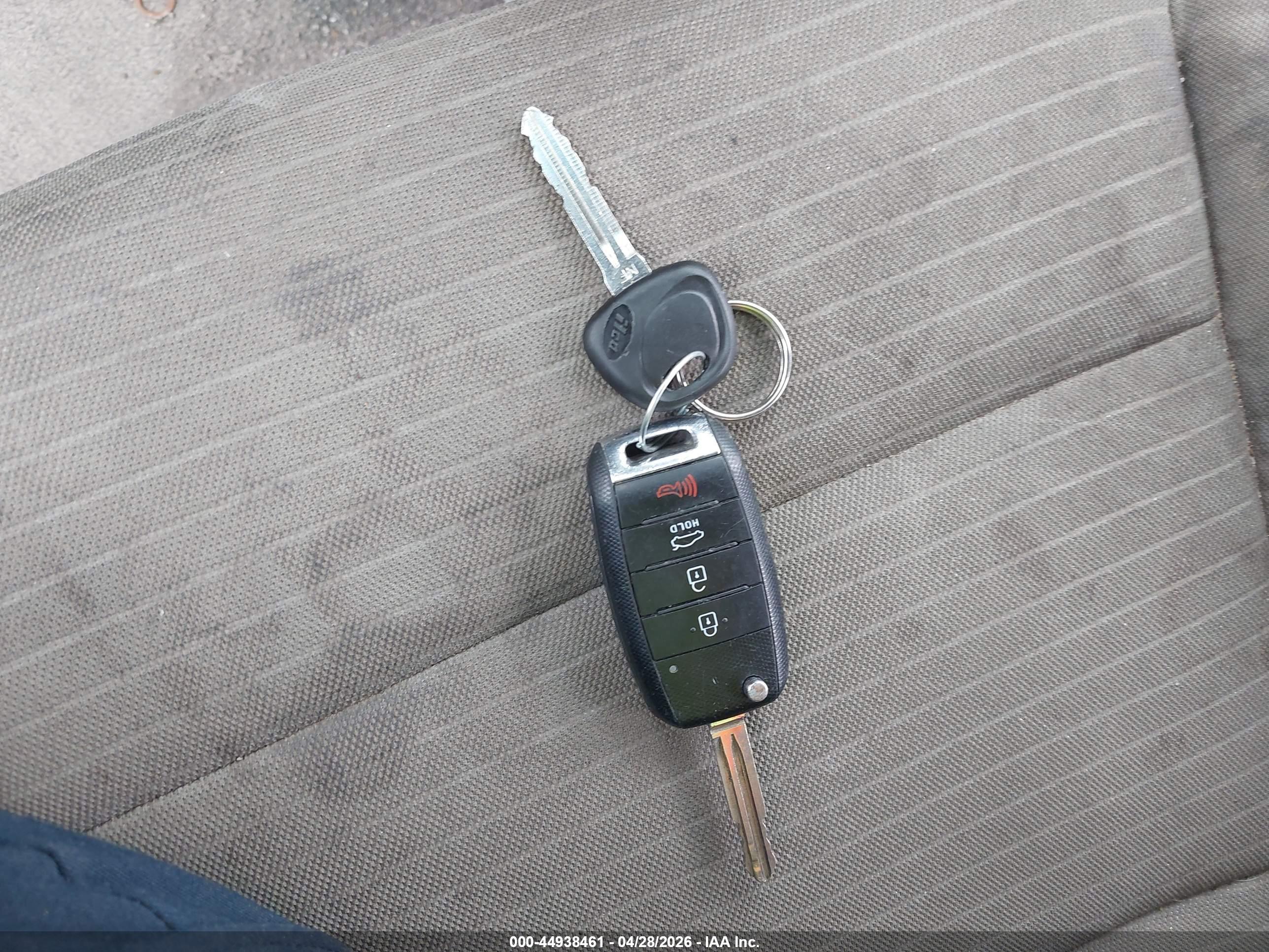 KIA FORTE image 11