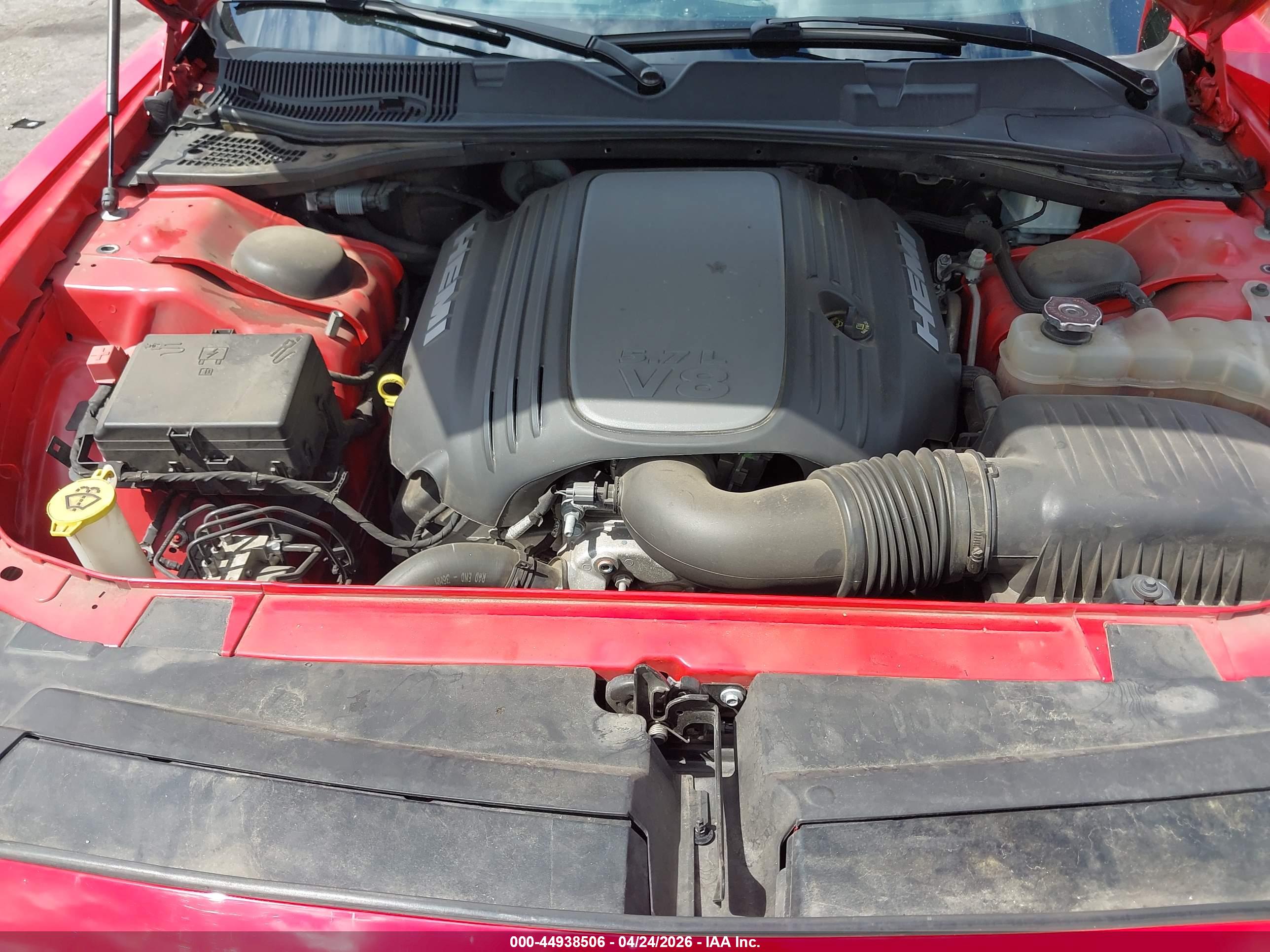 DODGE CHALLENGER image 10
