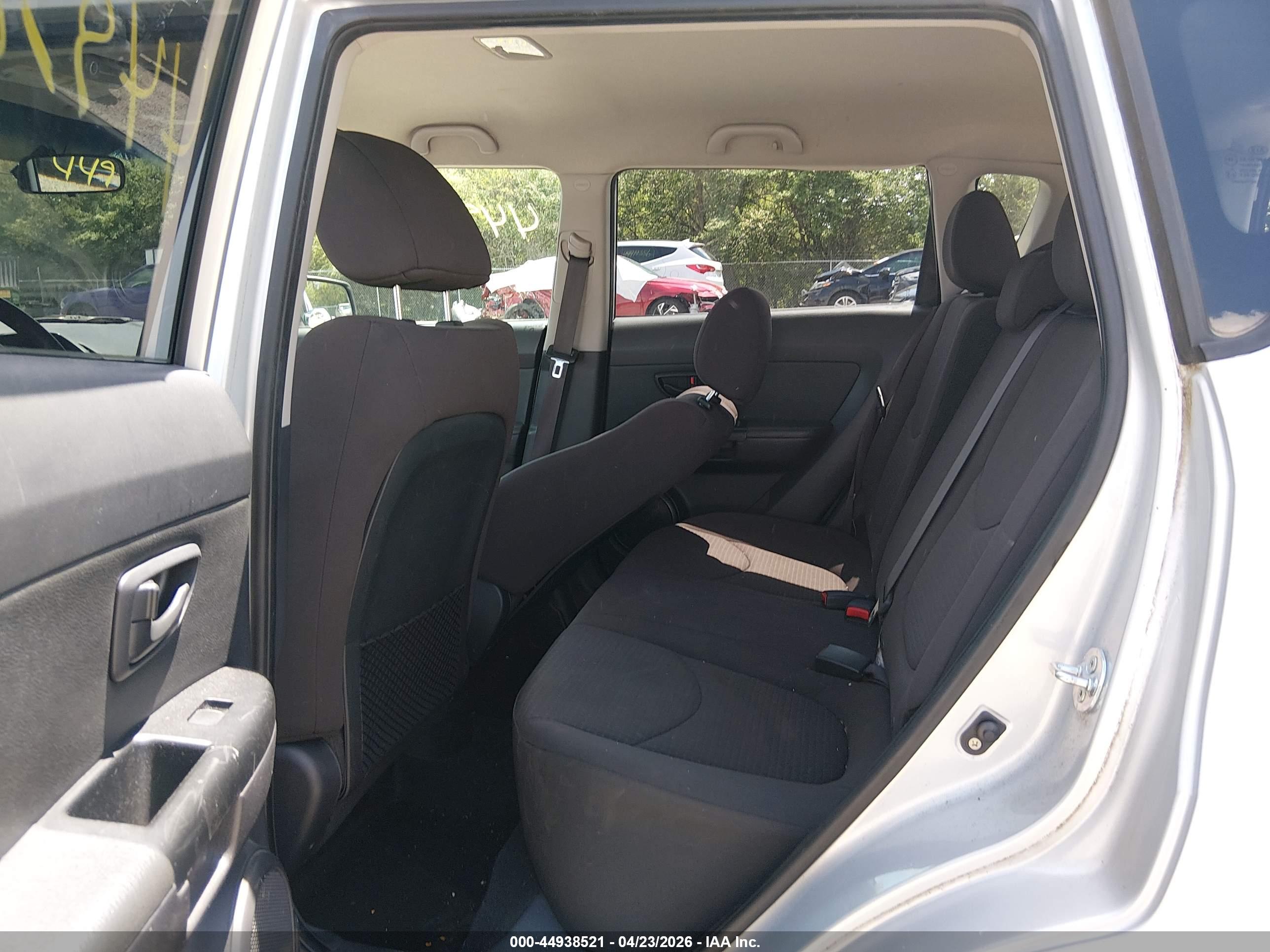 KIA SOUL image 8